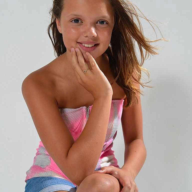 Lisa a rejoint le concours — aidez-le/la à gagner de superbes lots !