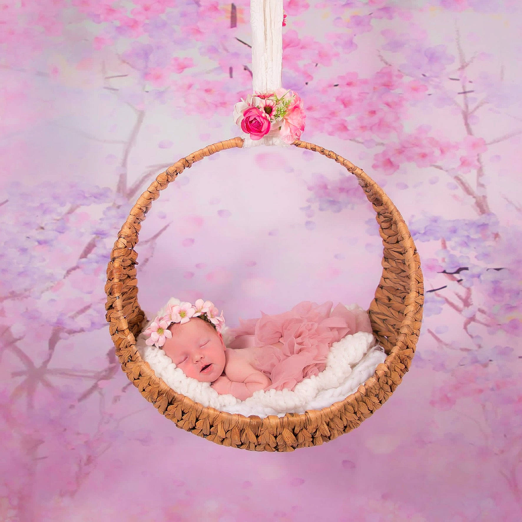 Mya participe au concours pour gagner de l'argent avec cette photo : art, circle, cross, fashion_accessory, feather, font, freezing, illustration, jewellery, magenta, octopus, ornament, peach, person, pink, snow, still_life_photography, twig, visual_arts, winter