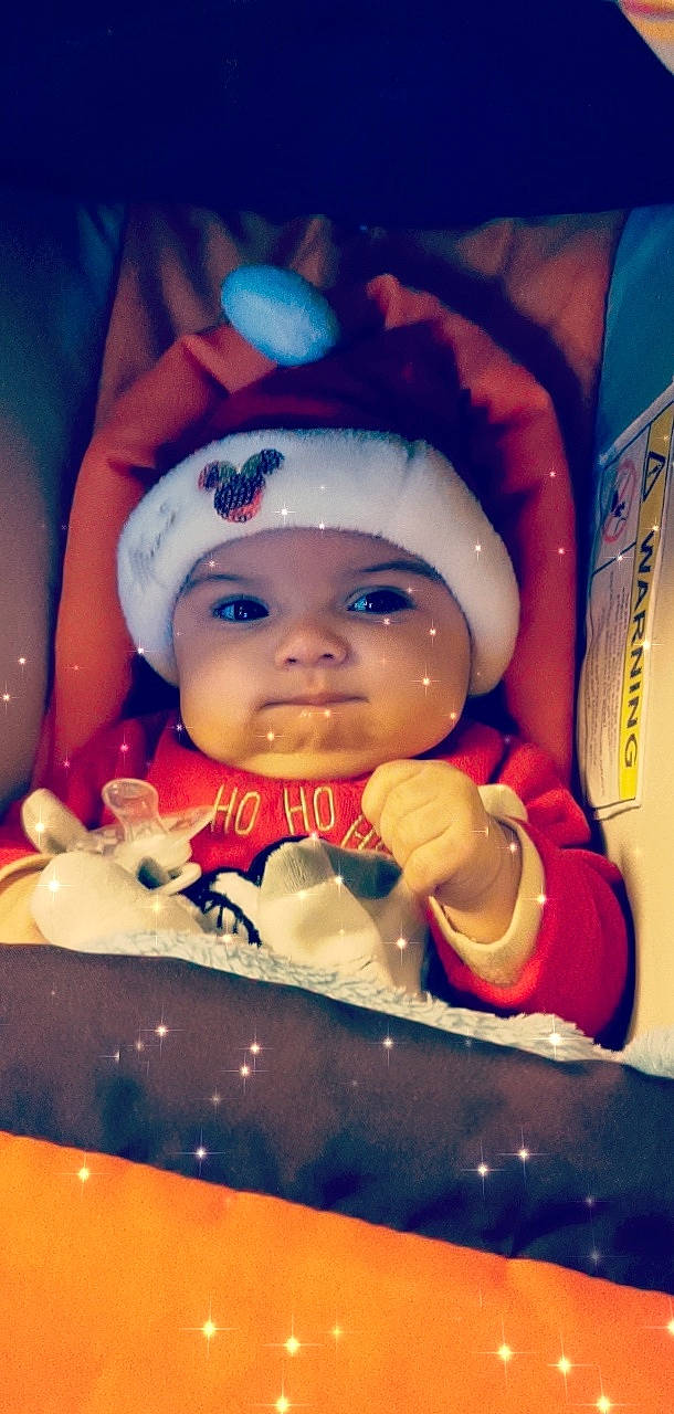 Octavia participe au concours pour gagner de l'argent avec cette photo : baby, baby_products, baby_toddler_clothing, cheek, child, headwear, person, plastic, toddler