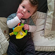 Hugo participe au concours pour gagner de l'argent avec cette photo :