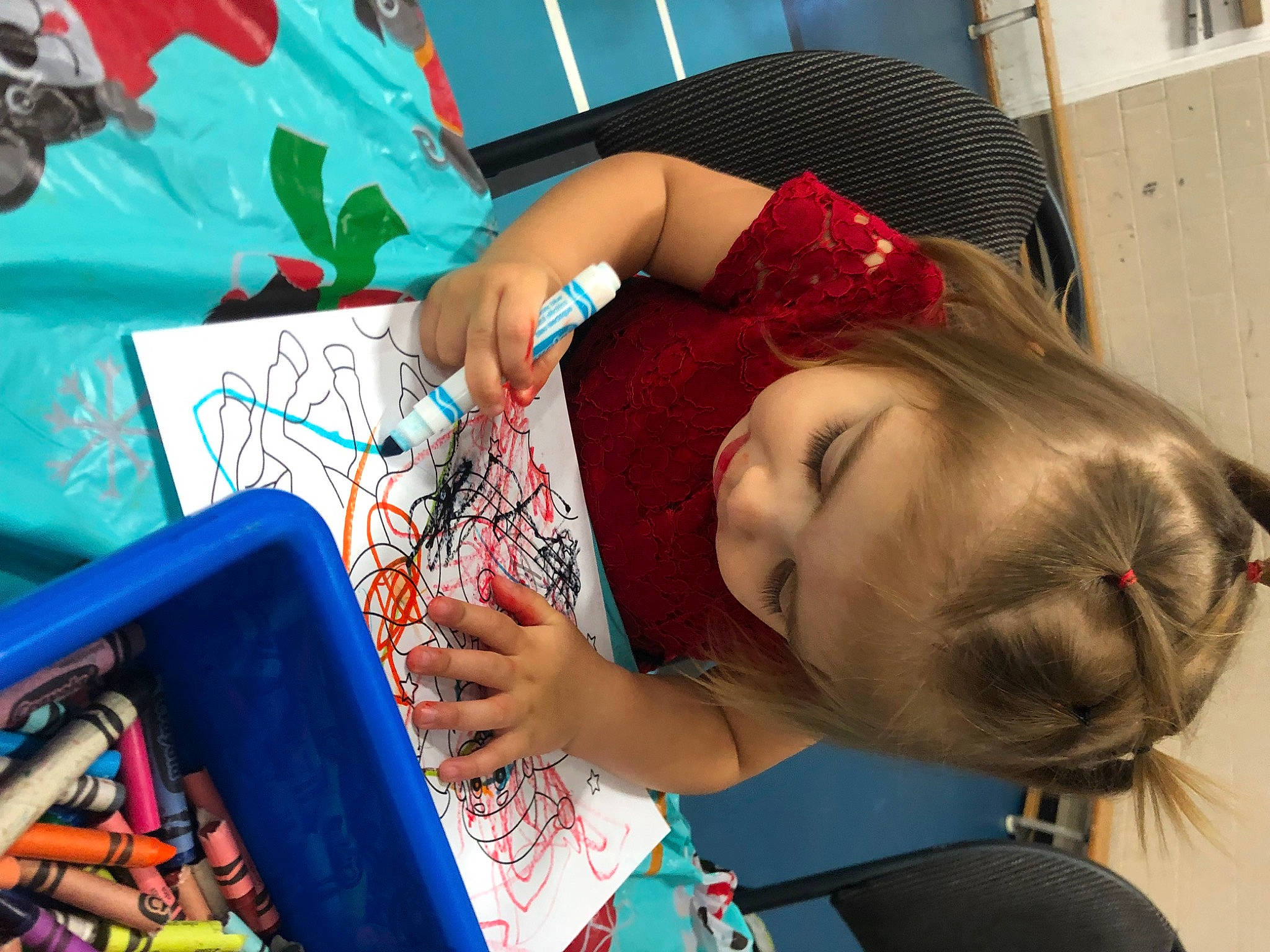 Arinessa is registered to the contest to win money with this photo: art, artist, blue, child, community, fun, happy, illustration, leisure, person, photograph, play, product, red, room, snapshot, t_shirt, tablet_computer, textile, toddler