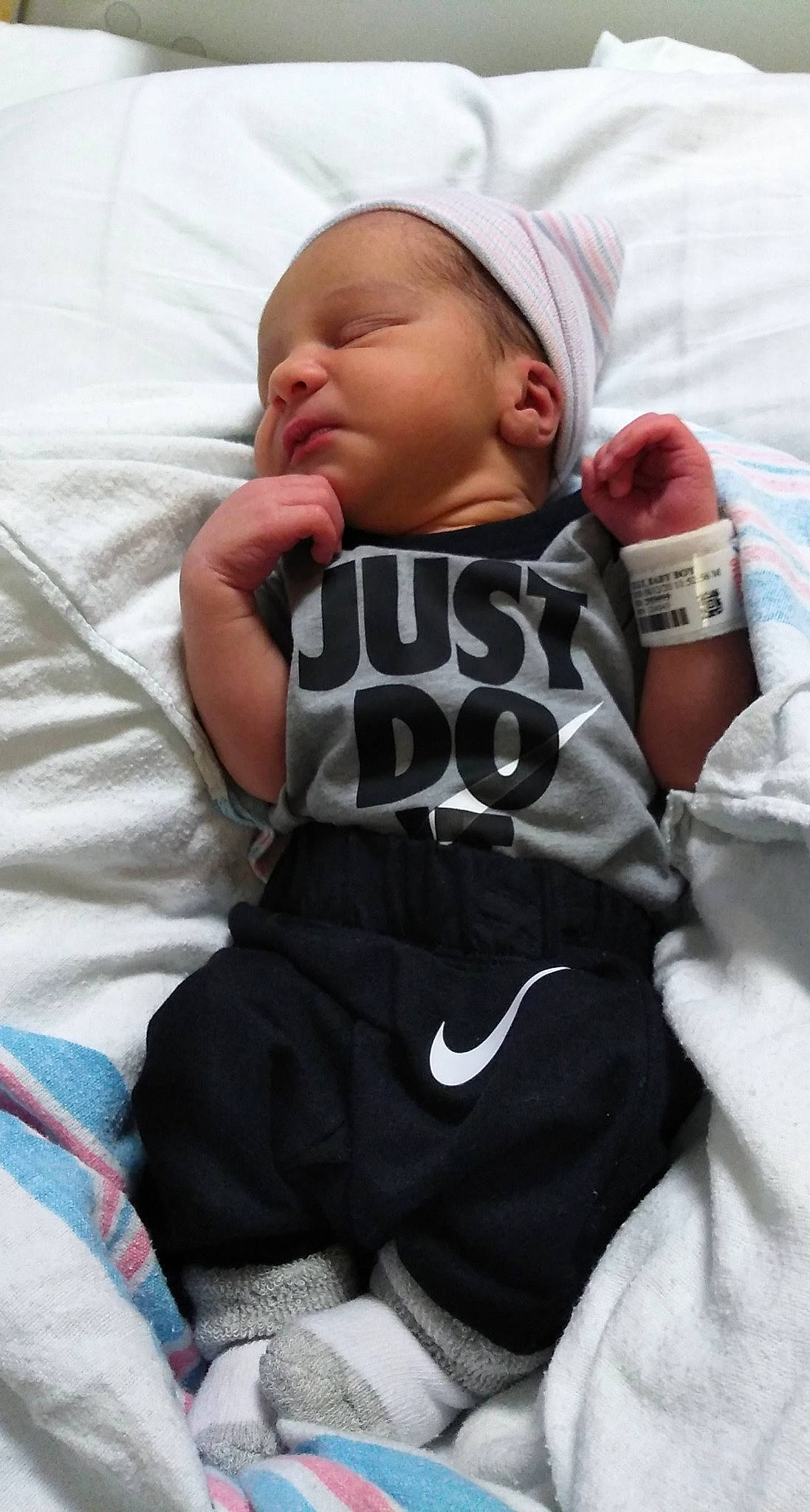 Karl joined the competition — help win amazing prizes! baby, baby_products, birth, child, comfort, linens, nap, person, product, sleep, toddler