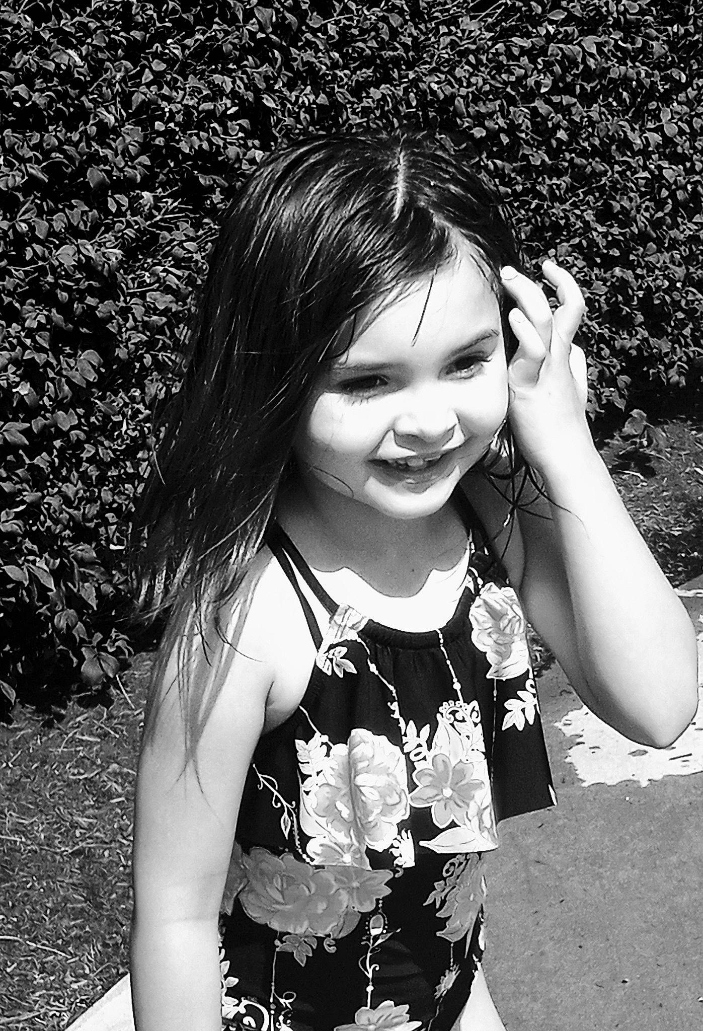 Alexus is registered to the contest to win money with this photo: arm, black, black_and_white, eye, eyelash, flash_photography, gesture, hand, happy, head, human_body, iris, joy, lip, people_in_nature, person, photograph, shoulder, skin, smile