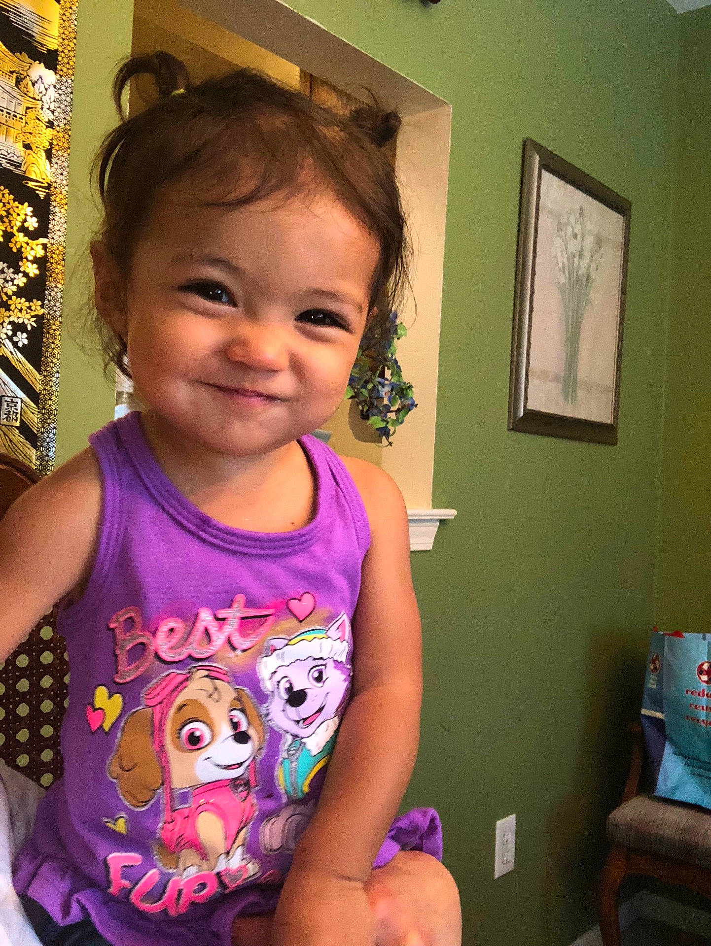 Josephine is registered to the contest to win money with this photo: abdomen, arm, black_hair, fun, girl, joy, mouth, person