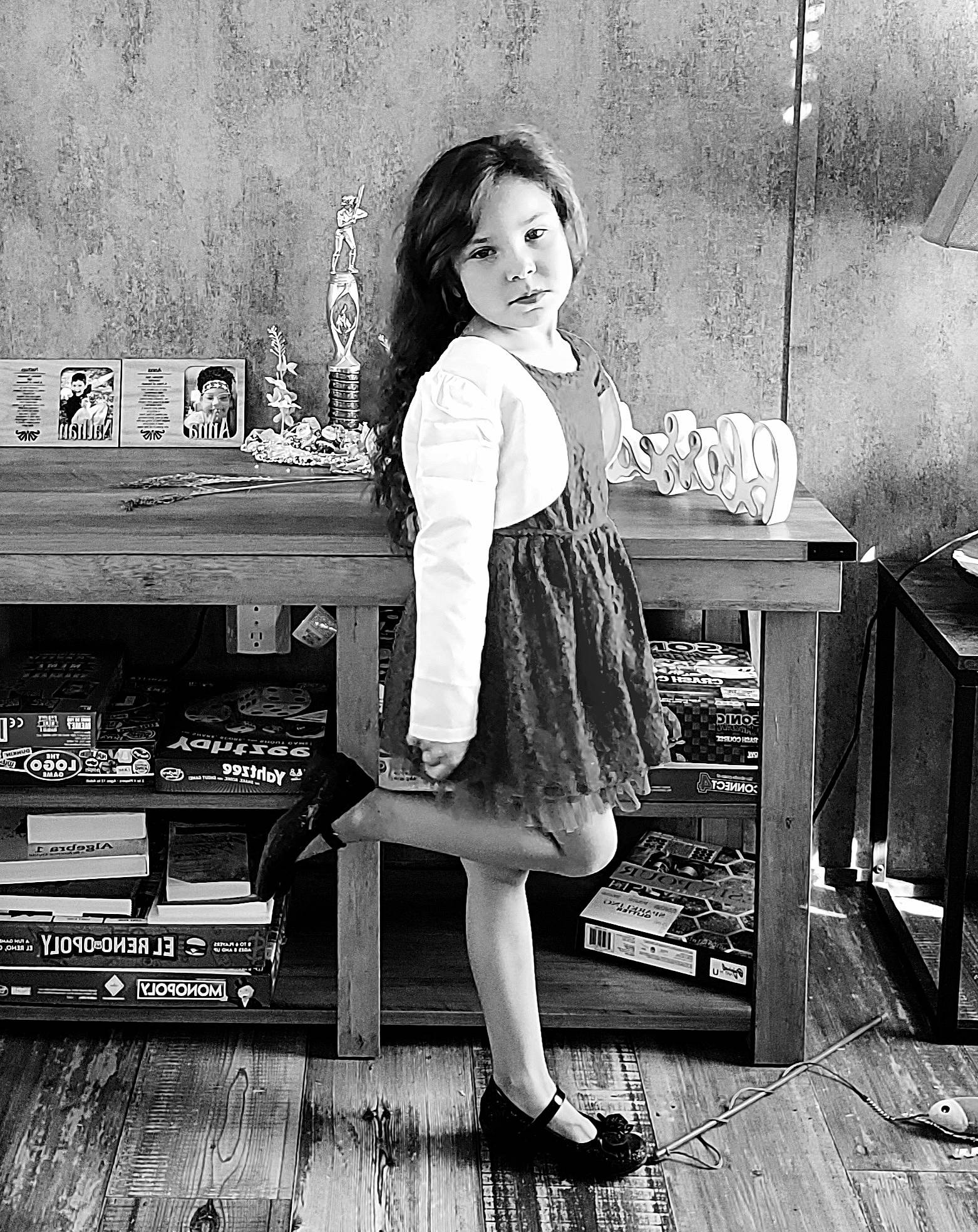 Aiyanna joined the competition — help win amazing prizes! black, black_and_white, black_hair, fashion_design, flash_photography, furniture, hairstyle, happy, human_leg, long_hair, monochrome, monochrome_photography, person, standing, style, table, thigh, vintage_clothing, waist, white