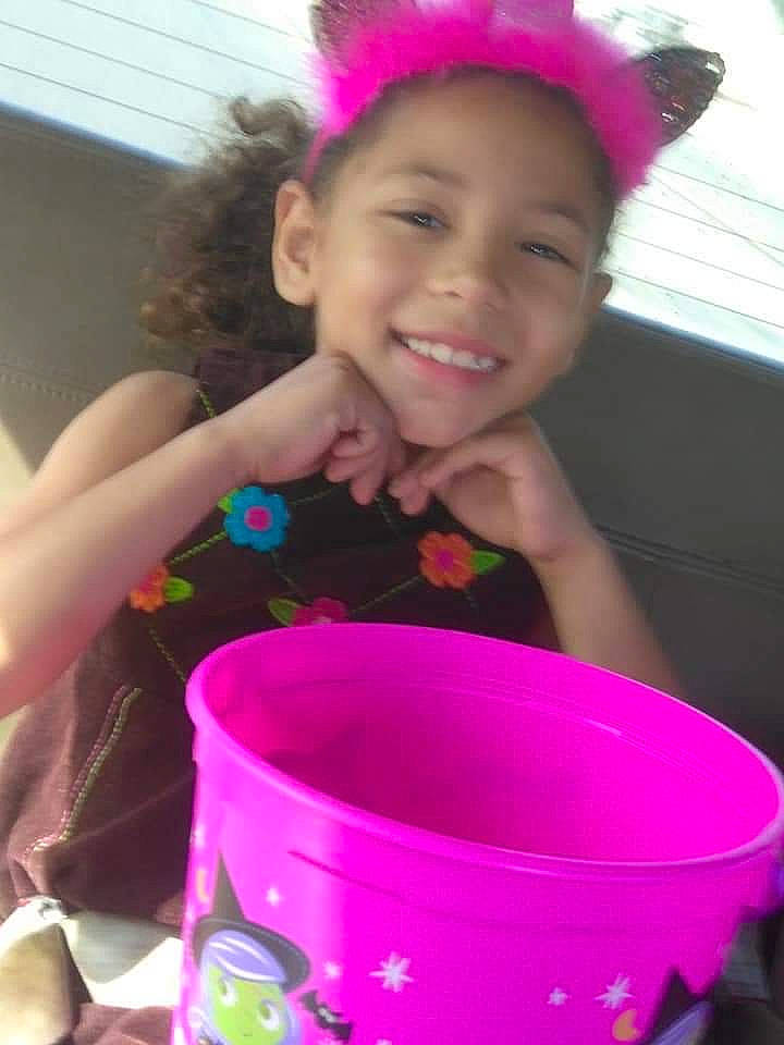 Jewel is registered to the contest to win money with this photo: child, day, fun, girl, hair_accessory, joy, magenta, person, pink, play, product, purple, skin, smile, toddler