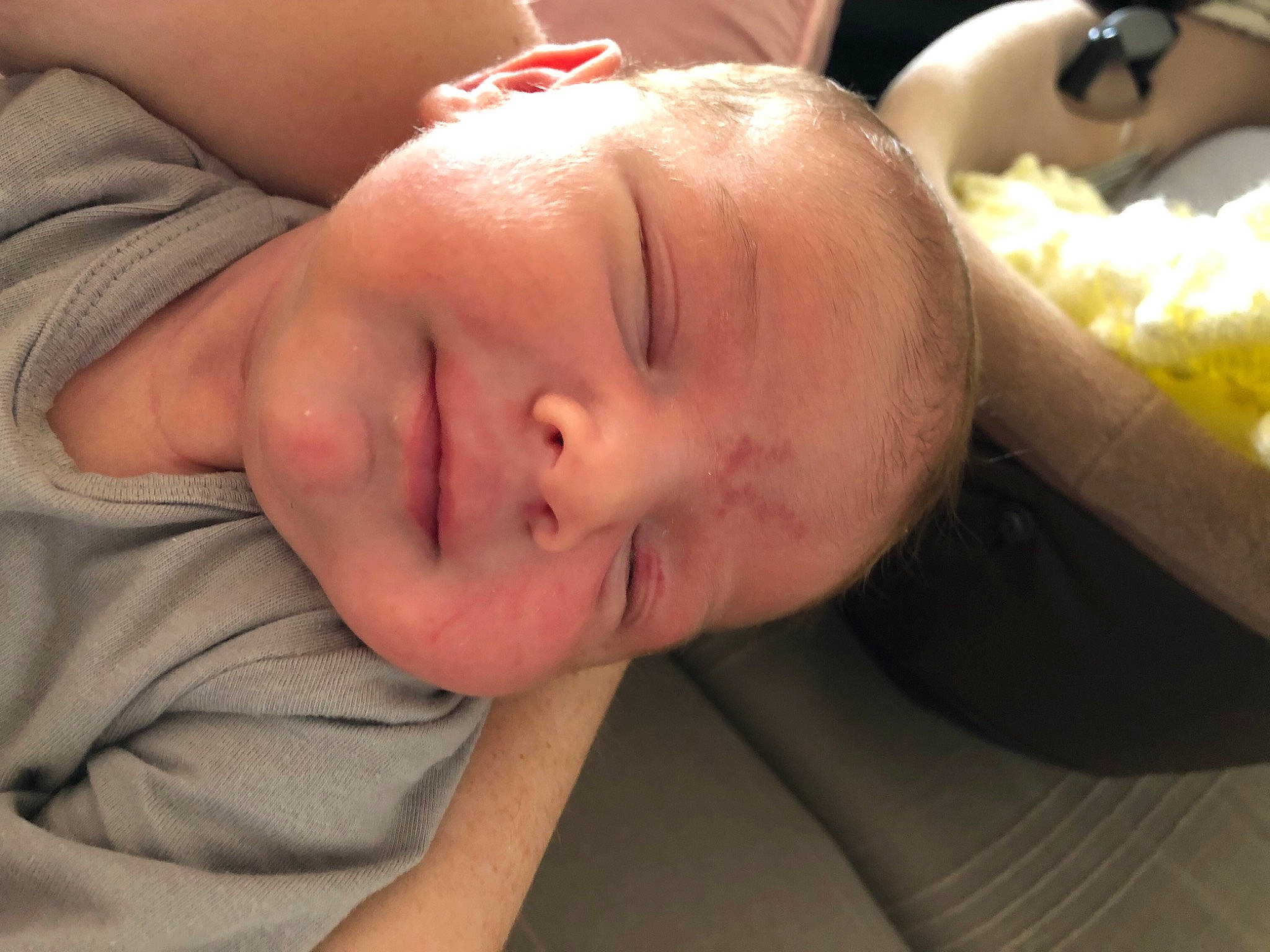 Noa a rejoint le concours — aidez-le/la à gagner de superbes lots ! baby, baby_toddler_clothing, bedtime, cheek, child, comfort, comfort_food, eyebrow, grass, happy, ingredient, iris, lip, mouth, nap, nose, person, recipe, skin, smile