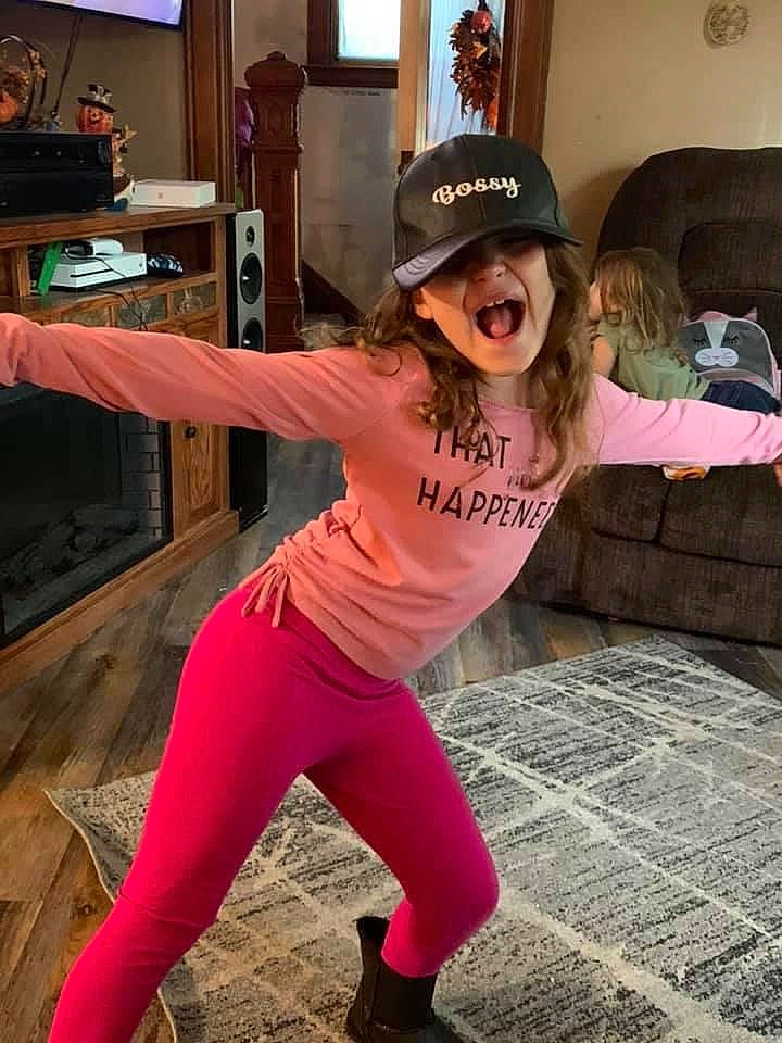 Cordelia is registered to the contest to win money with this photo: cool, dance, exercise, fashion_accessory, fun, headwear, leg, person, photography, pink, selfie, sportswear, style, trousers