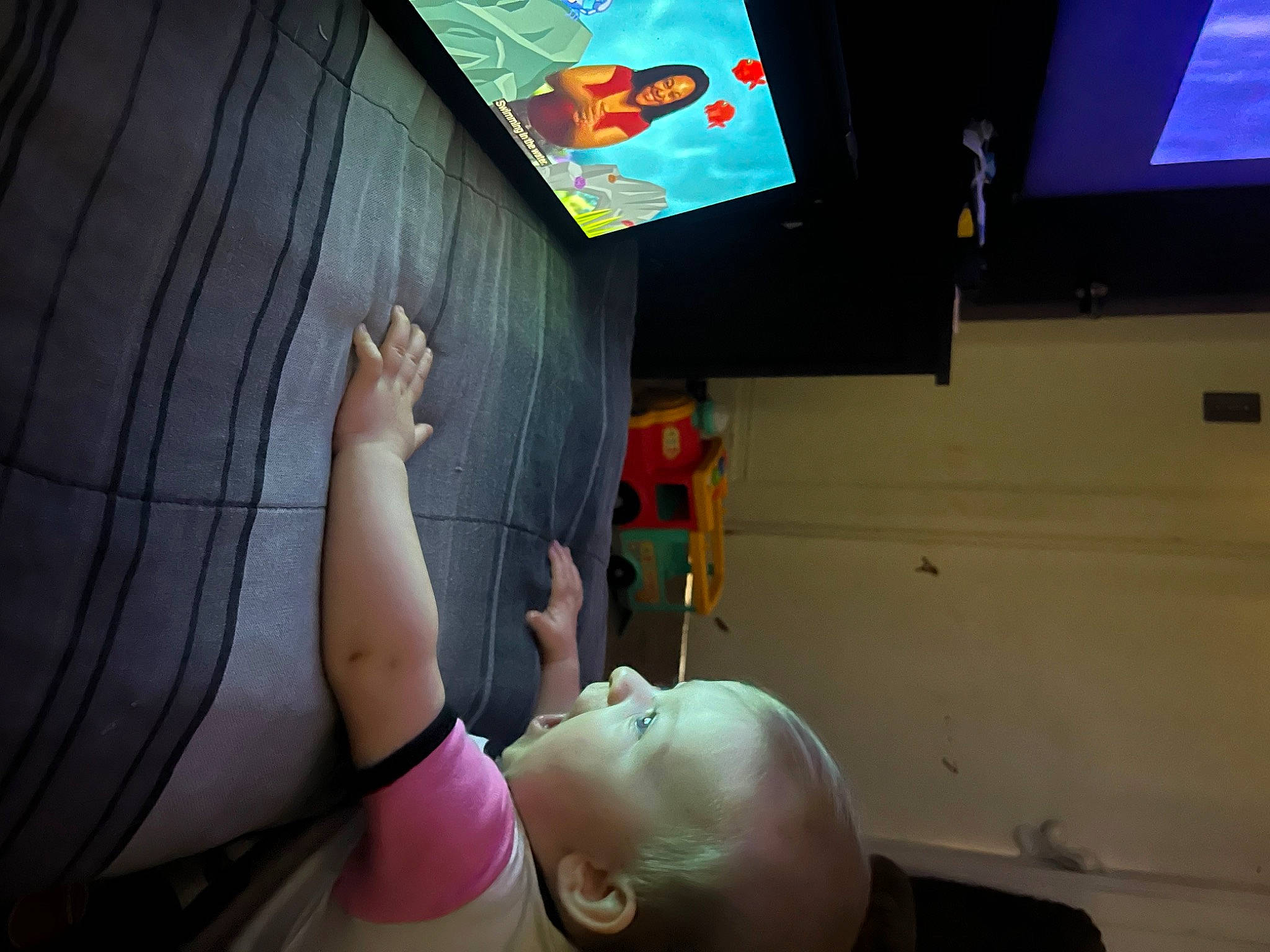 Winter joined the competition — help win amazing prizes! animation, child, display_device, eyelash, flat_panel_display, fun, gadget, gesture, human_leg, led_backlit_lcd_display, leisure, multimedia, nail, person, recreation, room, space, television, television_set, toddler