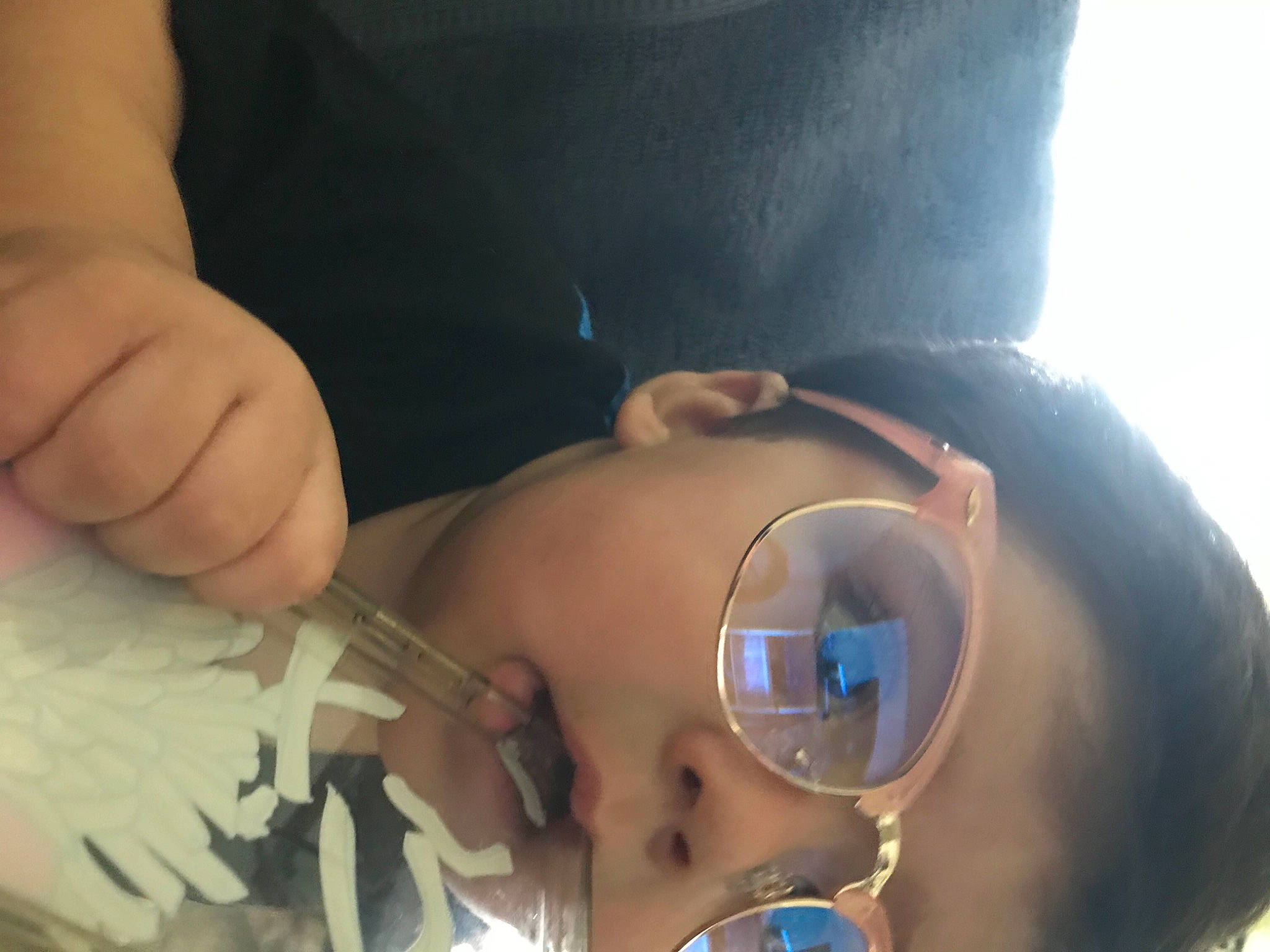 Enzo is registered to the contest to win money with this photo: chest, ear, eyelash, eyewear, finger, gesture, glasses, goggles, hand, headgear, jaw, lip, mouth, nail, neck, nose, person, skin, sunglasses, thumb