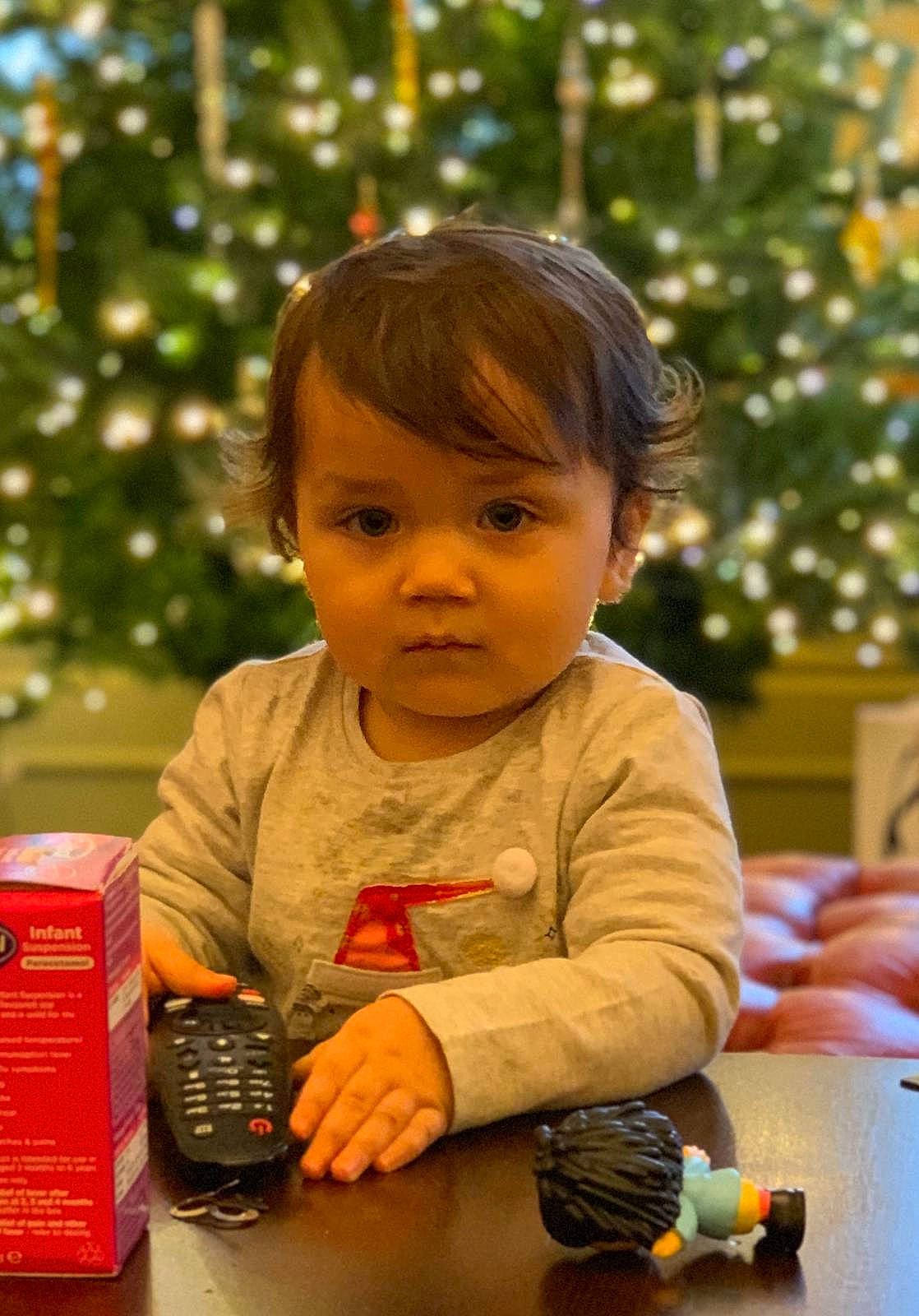 Zarah is registered to the contest to win money with this photo: baby, child, person, play, toddler