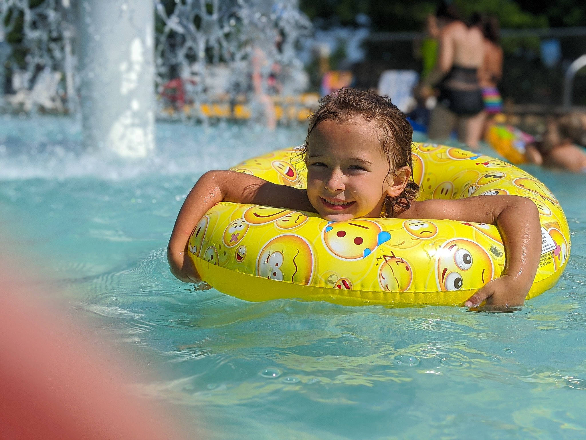 Annamarie is registered to the contest to win money with this photo: amusement_park, baby_float, baby_products, child, fun, games, inflatable, joy, leisure, leisure_centre, nonbuilding_structure, park, person, play, product, recreation, summer, swimming_pool, vacation, water