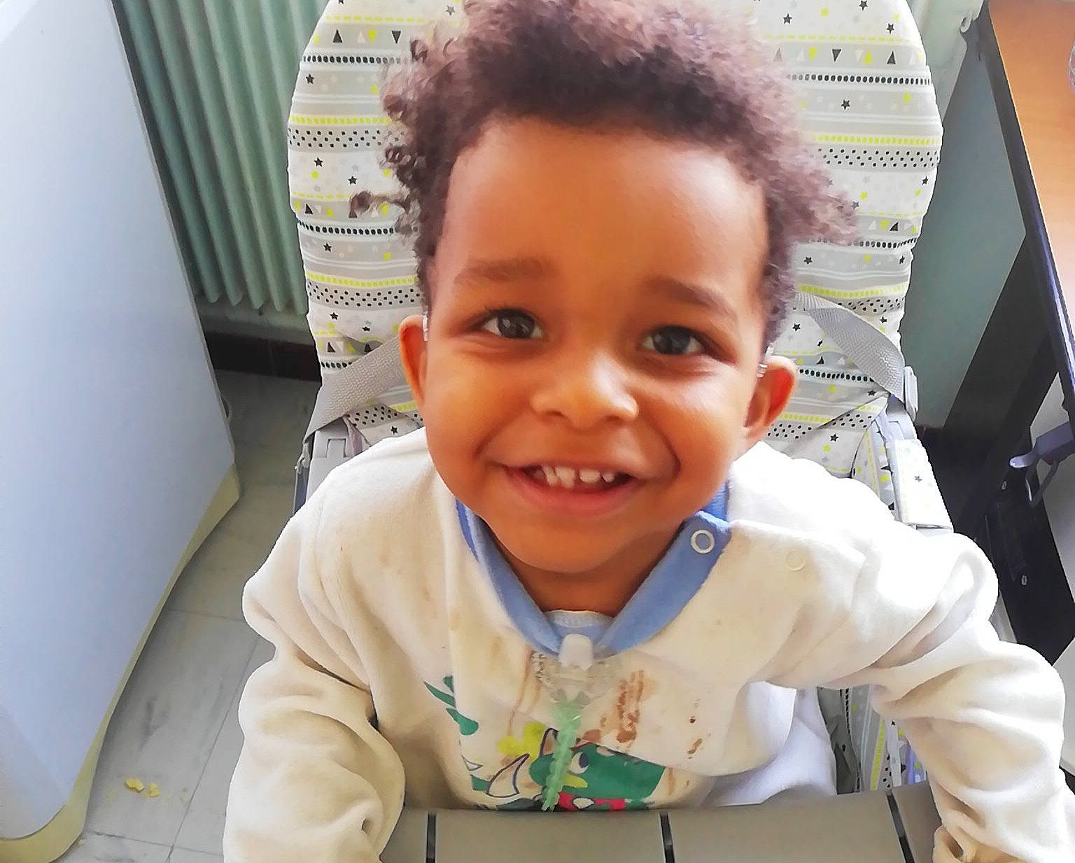 Diwayne participe au concours pour gagner de l'argent avec cette photo : baby, black_hair, cheek, child, chin, cool, ear, face, facial_expression, forehead, hair, hairstyle, happy, head, joy, laugh, nose, person, skin, smile