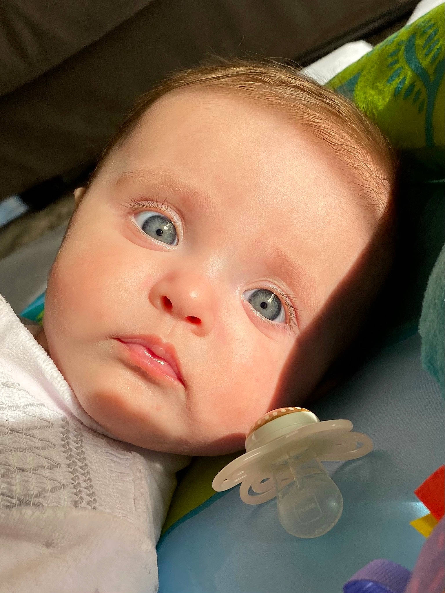 Juliana a rejoint le concours — aidez-le/la à gagner de superbes lots ! baby, baby_products, baby_toddler_clothing, cheek, child, close_up, ear, eyebrow, eyelash, forehead, happy, head, iris, lip, mouth, nose, organ, person, skin, toddler