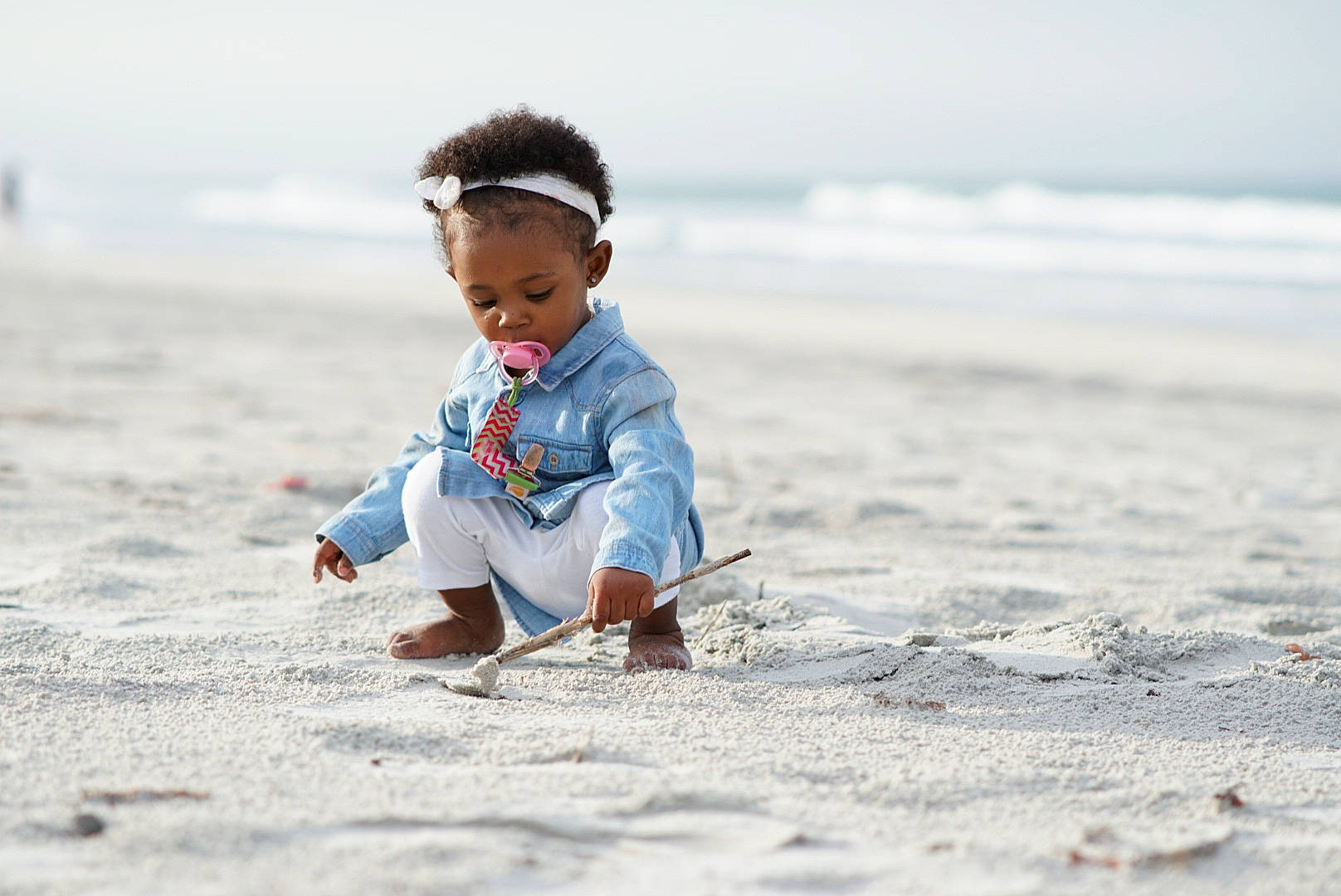 Sanaii joined the competition — help win amazing prizes! beach, child, coast, cool, fun, landscape, male, ocean, person, photo_shoot, photograph, photography, play, portrait_photography, sand, sea, shore, sitting, summer, toddler