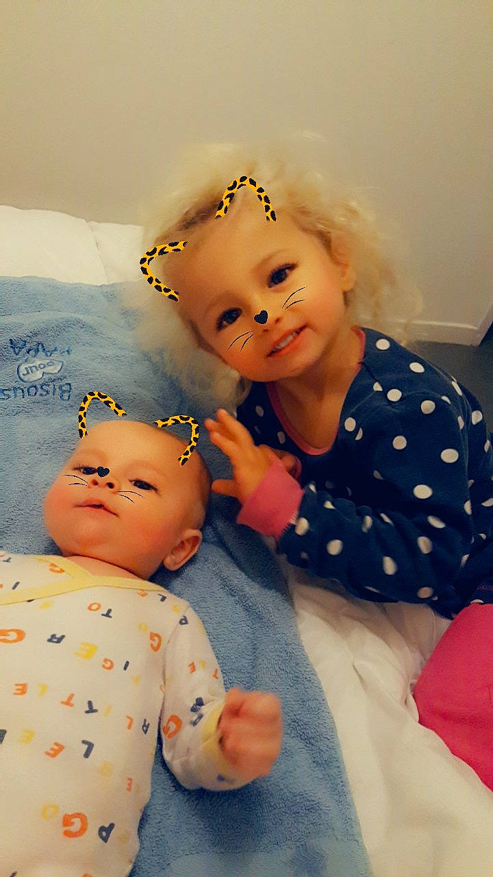 Fanny participe au concours pour gagner de l'argent avec cette photo : baby, bedtime, cheek, child, doll, forehead, head, headwear, person, room, skin, toddler, toy