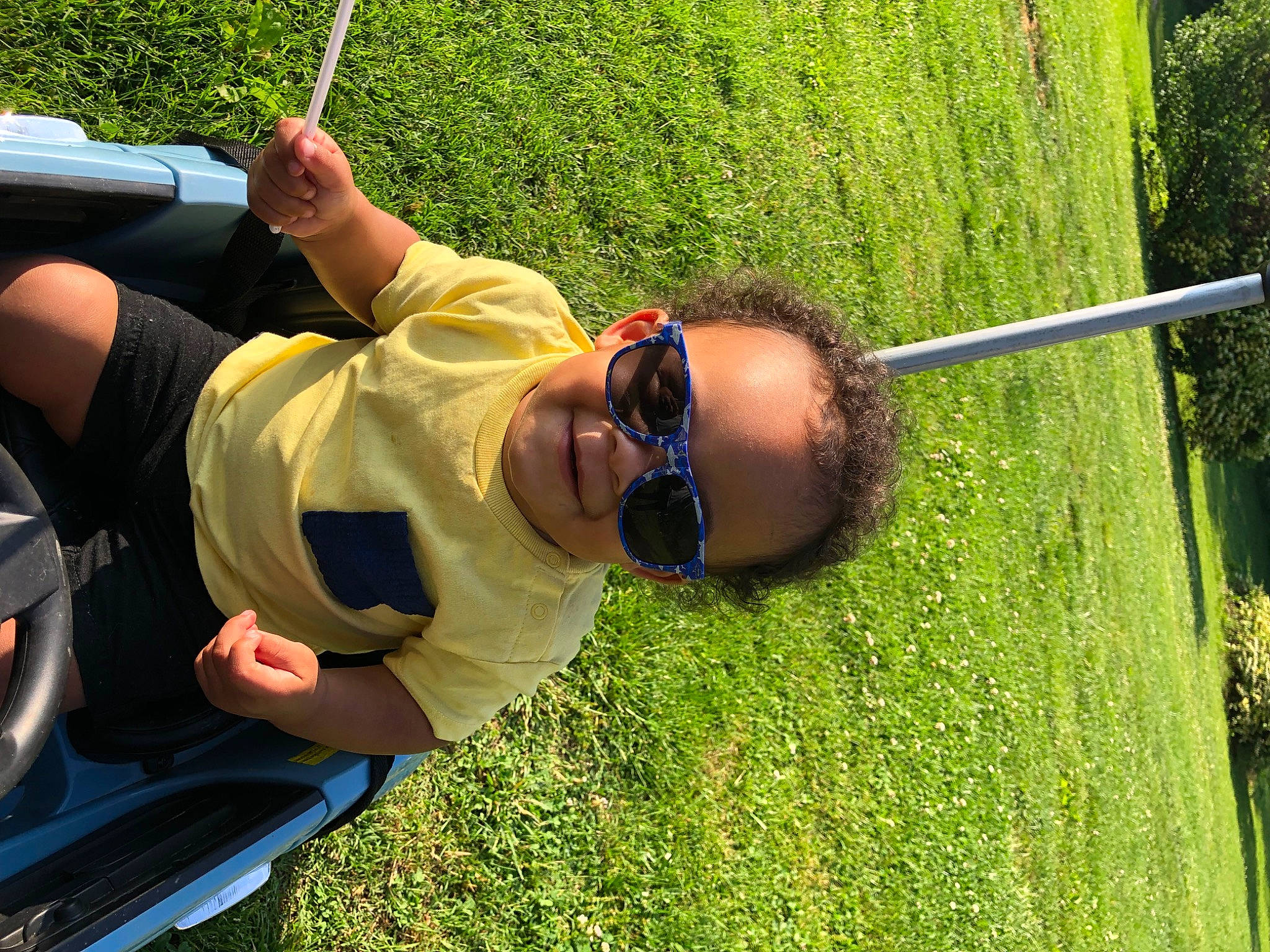 Jakobie is registered to the contest to win money with this photo: angling, fish, fisherman, fishing_rod, fun, grass, grassland, hat, joy, landscape, leisure, outdoor_recreation, people_in_nature, person, plant, recreation, recreational_fishing, shade, smile, sunglasses