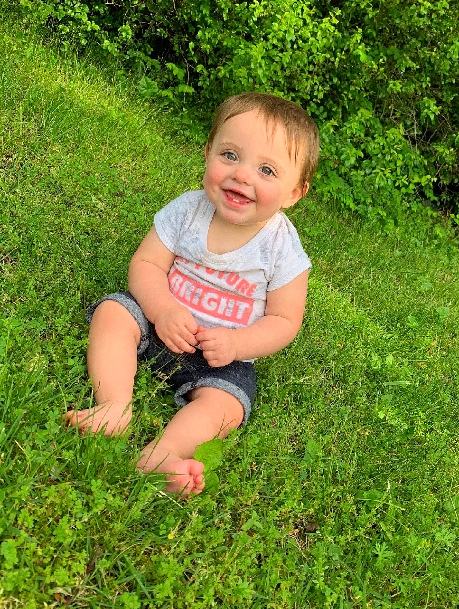 Madalyn is registered to the contest to win money with this photo: baby, child, finger, fun, grass, grass_family, green, happy, joy, lawn, leaf, meadow, people_in_nature, person, photography, plant, play, sitting, skin, smile