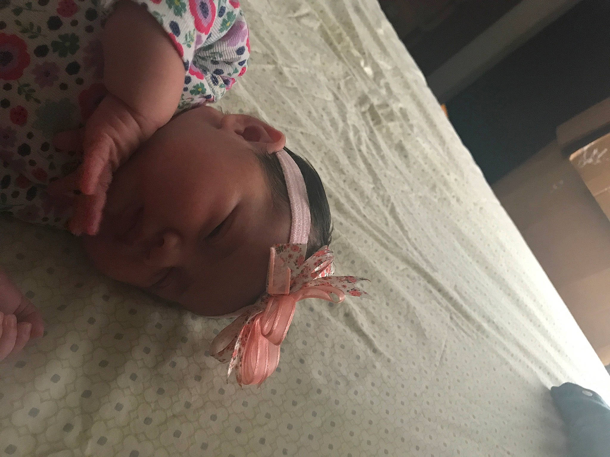 Amy is registered to the contest to win money with this photo: arm, baby, birth, child, finger, flesh, hand, joint, leg, organism, person, skin, toddler, under_exposed