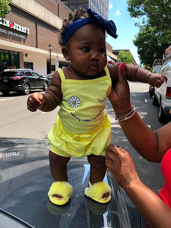 Avayah is registered to the contest to win money with this photo: child, person, smile, toddler, vacation, yellow