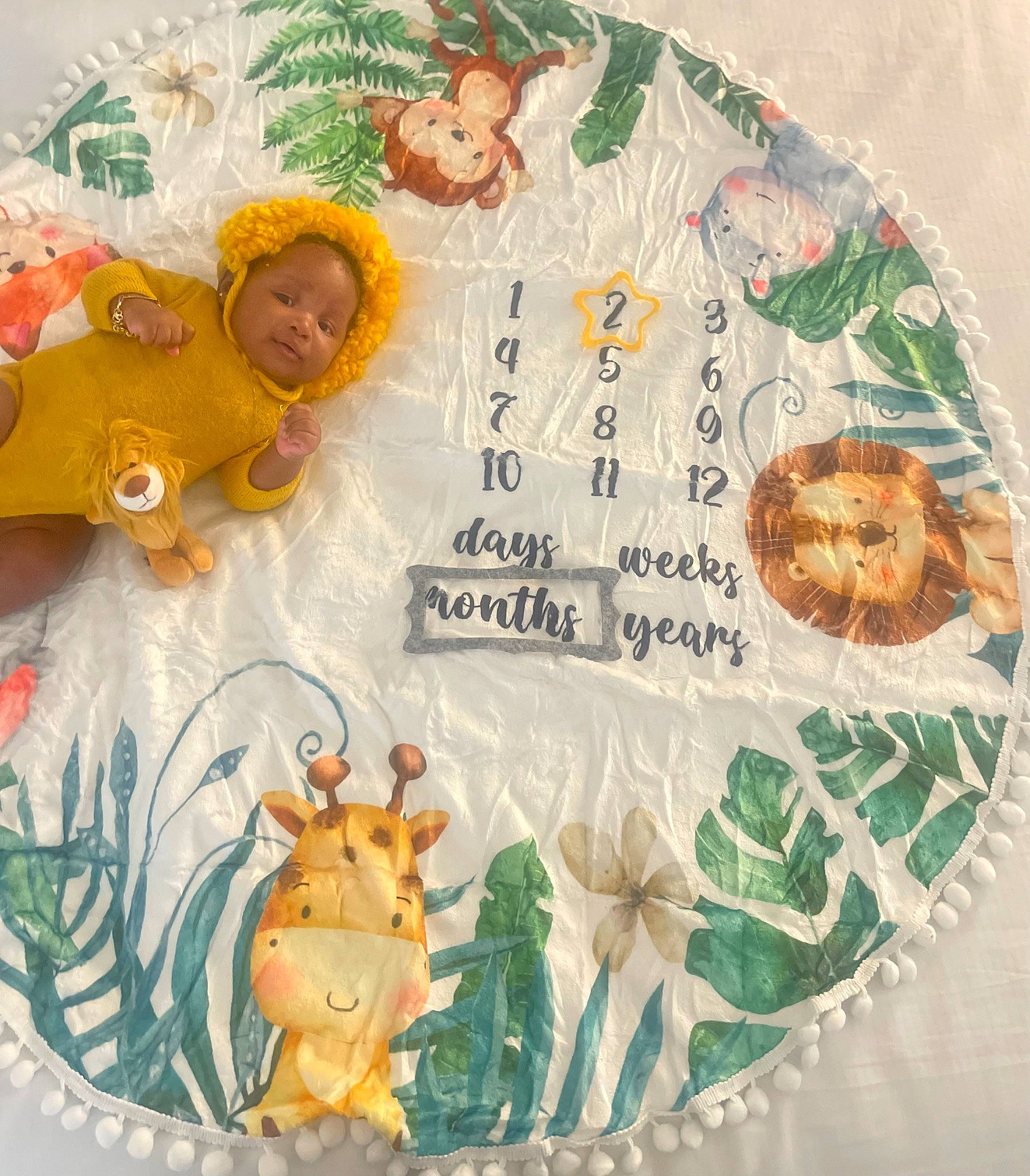 Jayani is registered to the contest to win money with this photo: art, baking, cake_decorating, cake_decorating_supply, dessert, dishware, event, fictional_character, font, handwriting, happy, icing, linens, organism, pattern, person, sugar_cake, sugar_paste, sweetness, textile