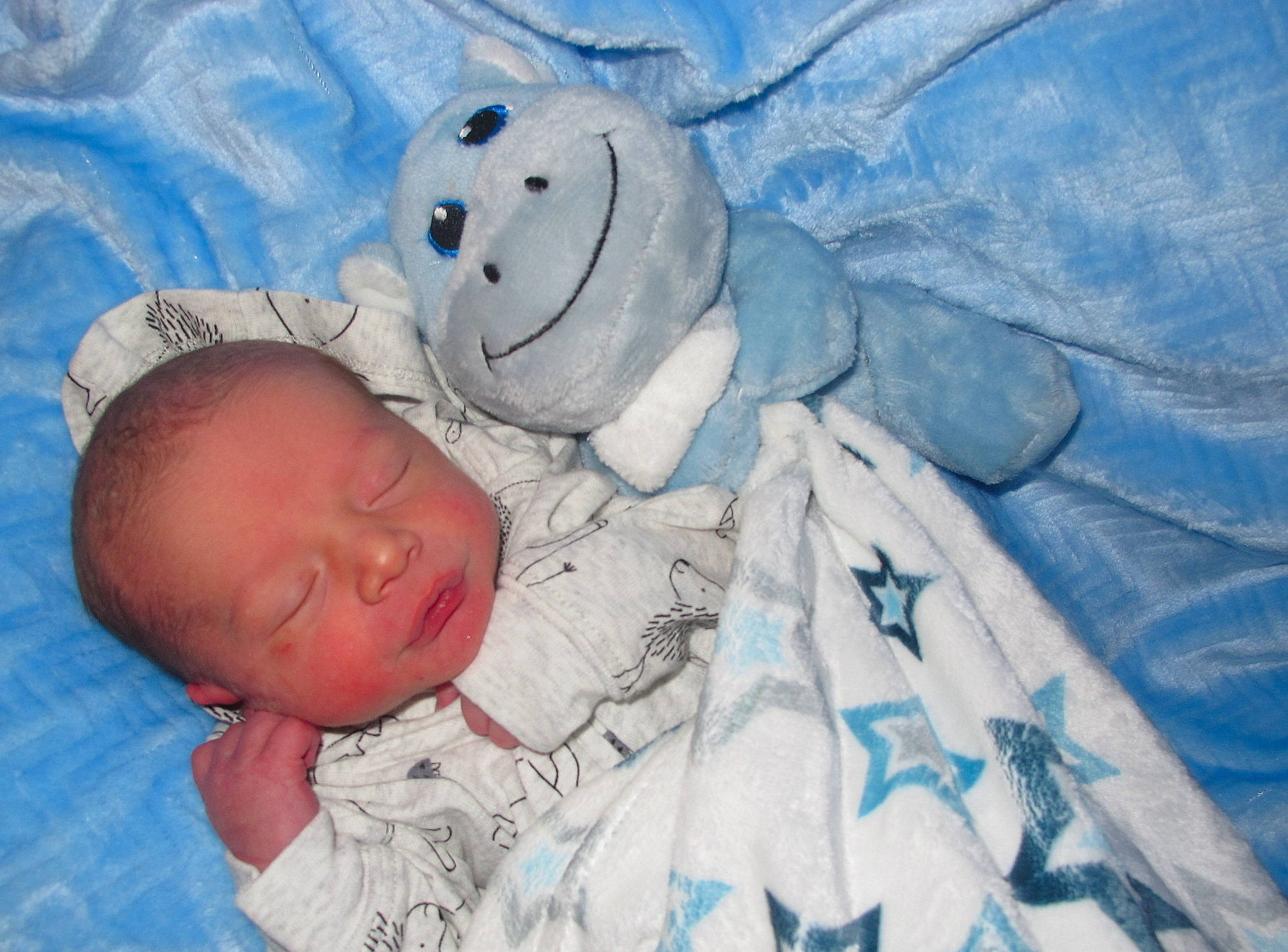 Adrian is registered to the contest to win money with this photo: baby, bedtime, child, person, toddler