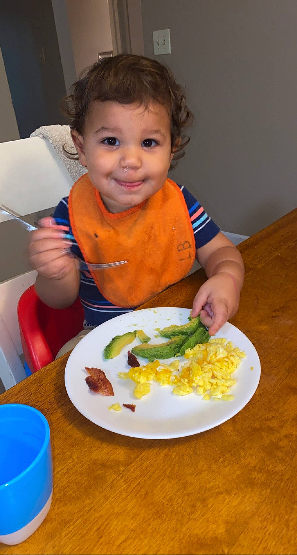 Leo James is registered to the contest to win money with this photo: blue, chair, comfort_food, cuisine, dish, dishware, food, food_craving, fork, ingredient, joy, junk_food, leaf_vegetable, person, plate, recipe, sharing, staple_food, t_shirt, table