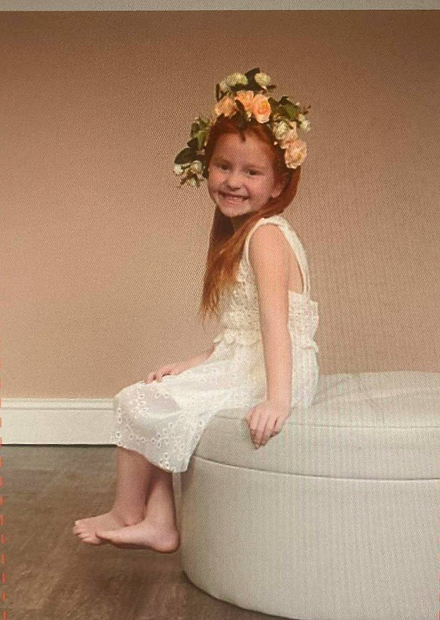 Devan joined the competition — help win amazing prizes! arm, bridal_accessory, bridal_clothing, clothing, dress, embellishment, eye, face, fashion_design, flash_photography, happy, head, headpiece, human_body, jewellery, joy, long_hair, neck, person, skin