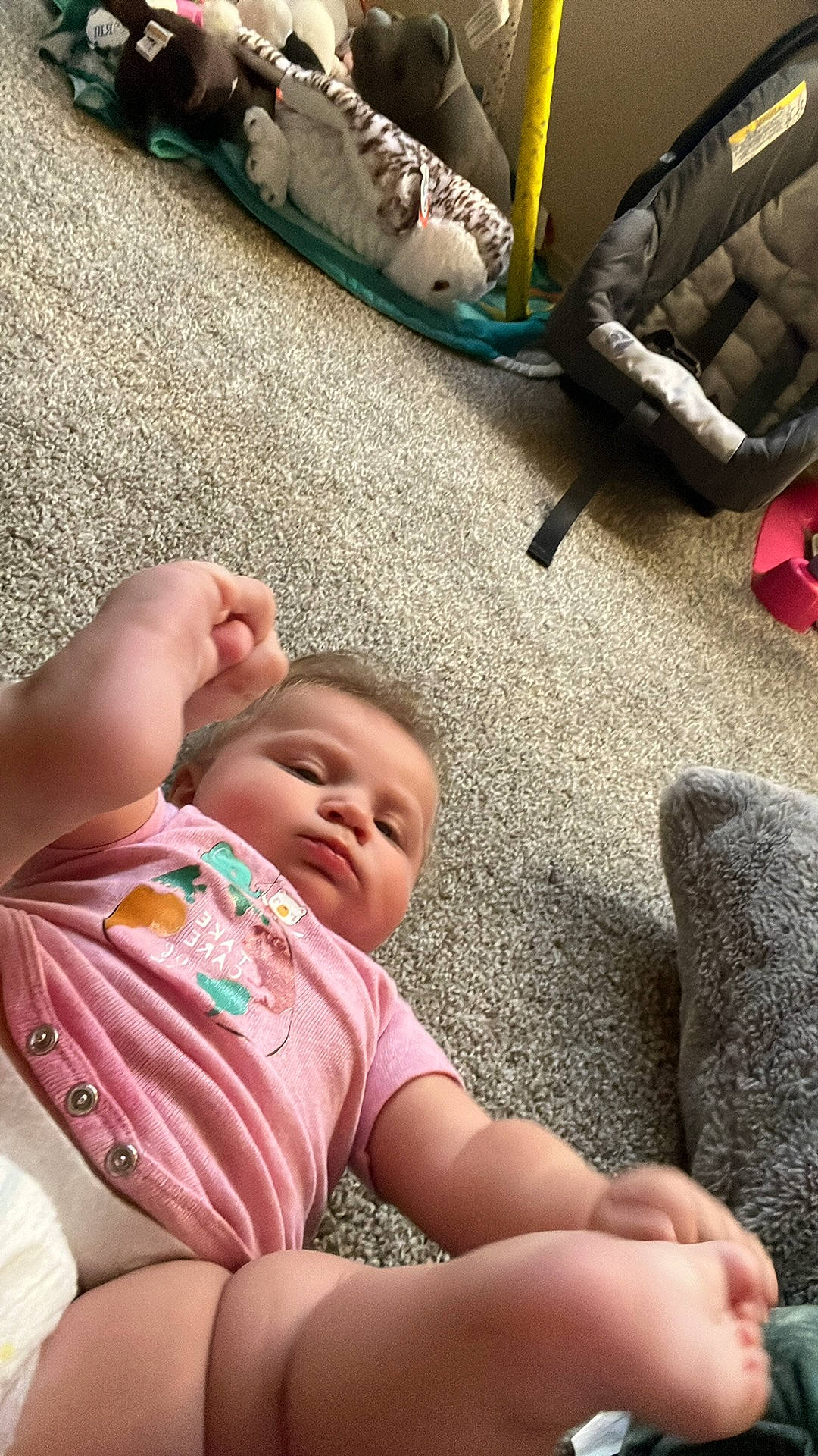 Oaklee is registered to the contest to win money with this photo: baby, bag, child, comfort, finger, foot, fun, happy, human_body, human_leg, joint, knee, leg, leisure, luggage_and_bags, people, person, thigh, toddler, travel