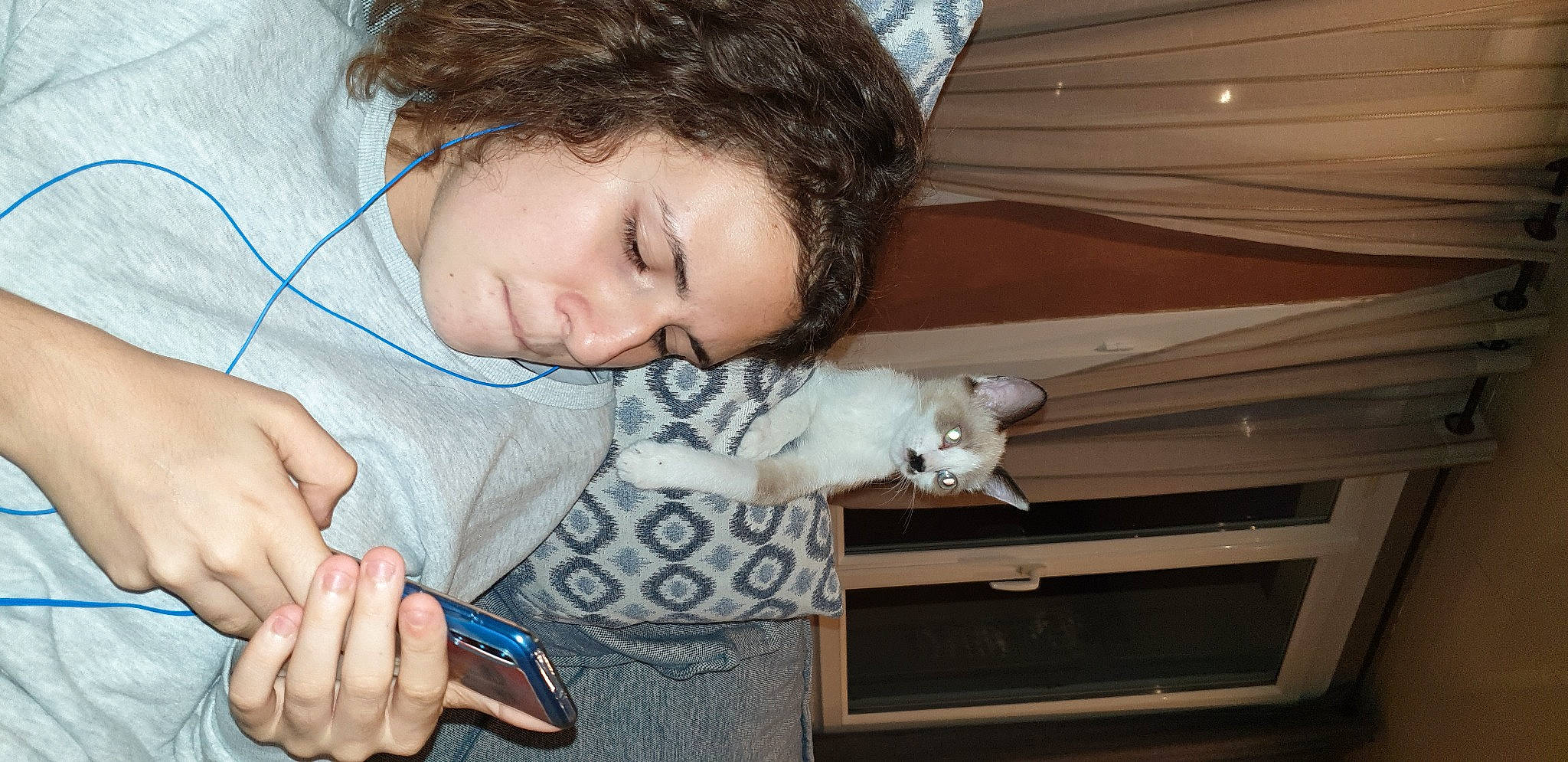 Ponyo a rejoint le concours — aidez-le/la à gagner de superbes lots ! child, toddler