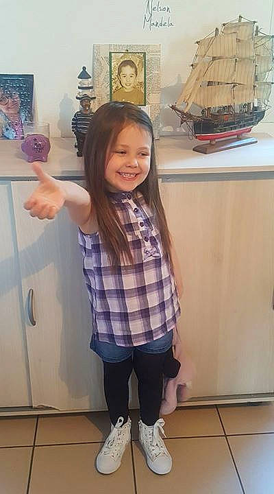 Elea participe au concours pour gagner de l'argent avec cette photo : art, clothing, day, design, human_positions, image, joy, pattern