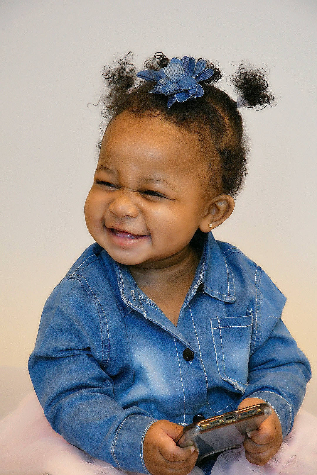 Zanai joined the competition — help win amazing prizes! arm, azure, baby_toddler_clothing, blue, eye, face, flash_photography, gesture, hairstyle, hand, happy, head, human, iris, person, photograph, purple, skin, sleeve, smile