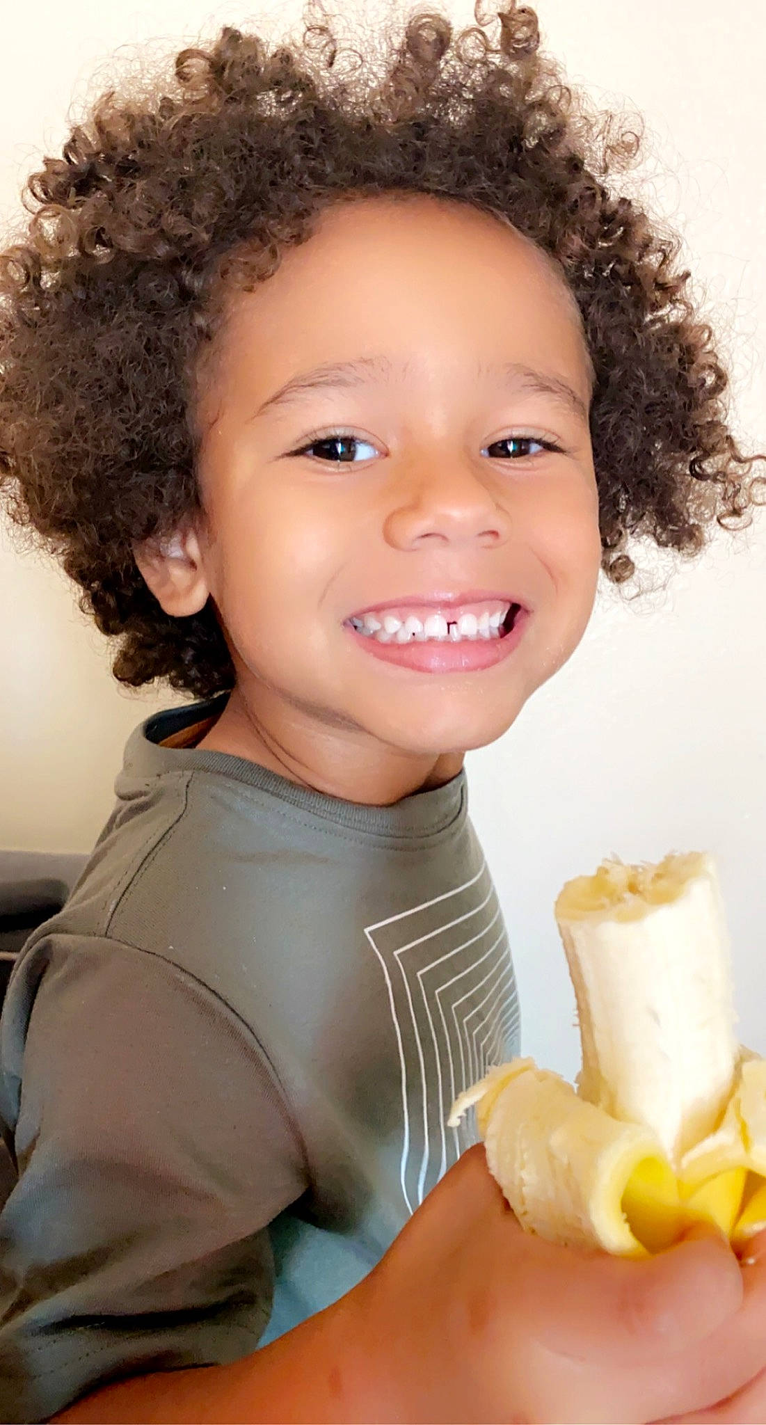 Xyler is registered to the contest to win money with this photo: afro, beauty, child, cuisine, dish, fast_food, food, food_craving, fruit, happy, ingredient, jheri_curl, joy, lip, nose, person, ringlet, skin, smile, sweetness