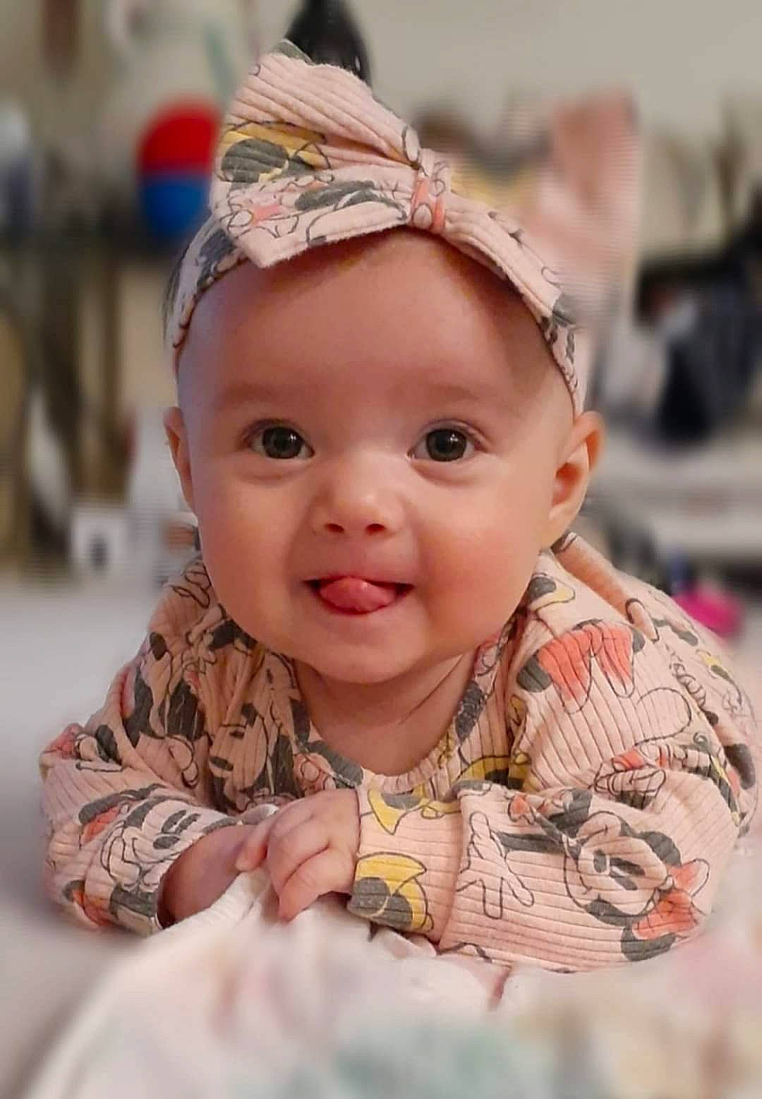 Helena is registered to the contest to win money with this photo: baby, cheek, child, dress, eyebrow, eyelash, fashion_accessory, fun, happy, headband, headpiece, human_body, iris, jewellery, joy, lip, peach, person, skin, smile