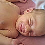 Manon a rejoint le concours — aidez-le/la à gagner de superbes lots ! baby, infant, sleeping, smiling, skin, blanket, newborn, peaceful, face, head, arm, diaper, closeup, resting, cute, soft, toddler, child, calm, indoors