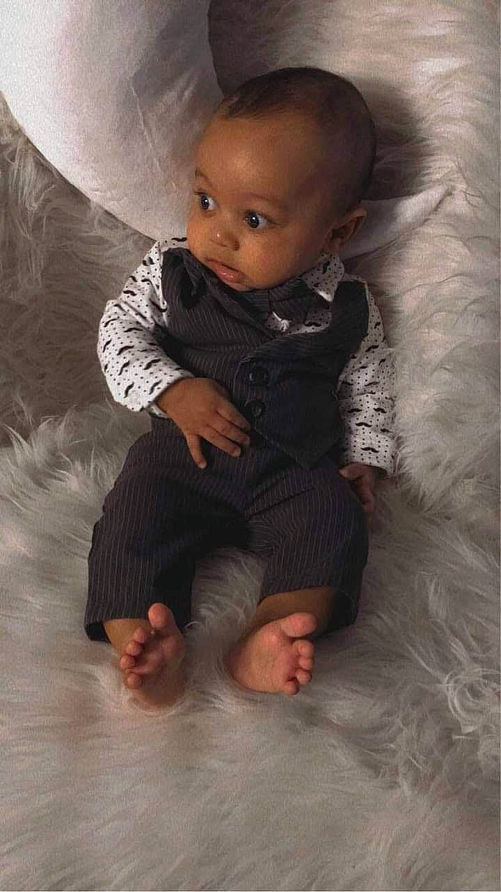 Osiris Matthew joined the competition — help win amazing prizes! baby, baby_toddler_clothing, barefoot, beauty, cheek, child, chin, darkness, flash_photography, flooring, foot, fun, hat, human_leg, person, sitting, skin, sleeve, sun_hat, toddler