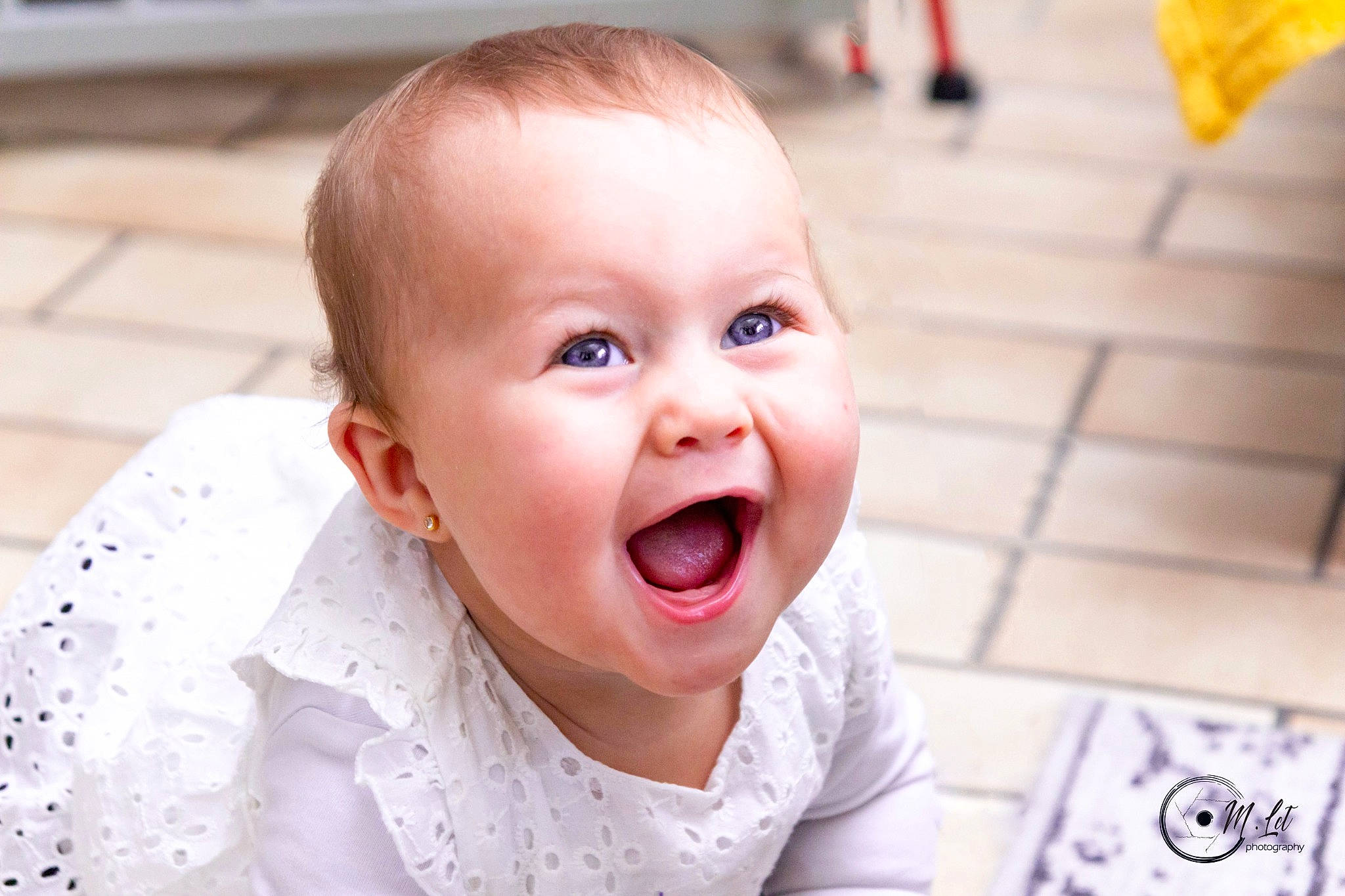 Siham a rejoint le concours — aidez-le/la à gagner de superbes lots ! baby, baby_laughing, baby_toddler_clothing, cheek, child, event, eyelash, facial_expression, fun, happy, iris, laugh, leisure, lip, nose, person, skin, sleeve, smile, toddler