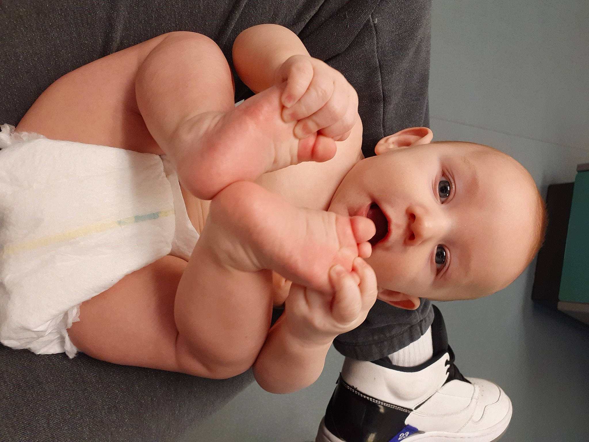 Kylen joined the competition — help win amazing prizes! abdomen, baby, baby_grabbing_for_something, baby_products, baby_toddler_clothing, child, diaper, display_device, finger, joint, muscle, nail, person, product, skin, stomach, surprise, television, television_set, thumb