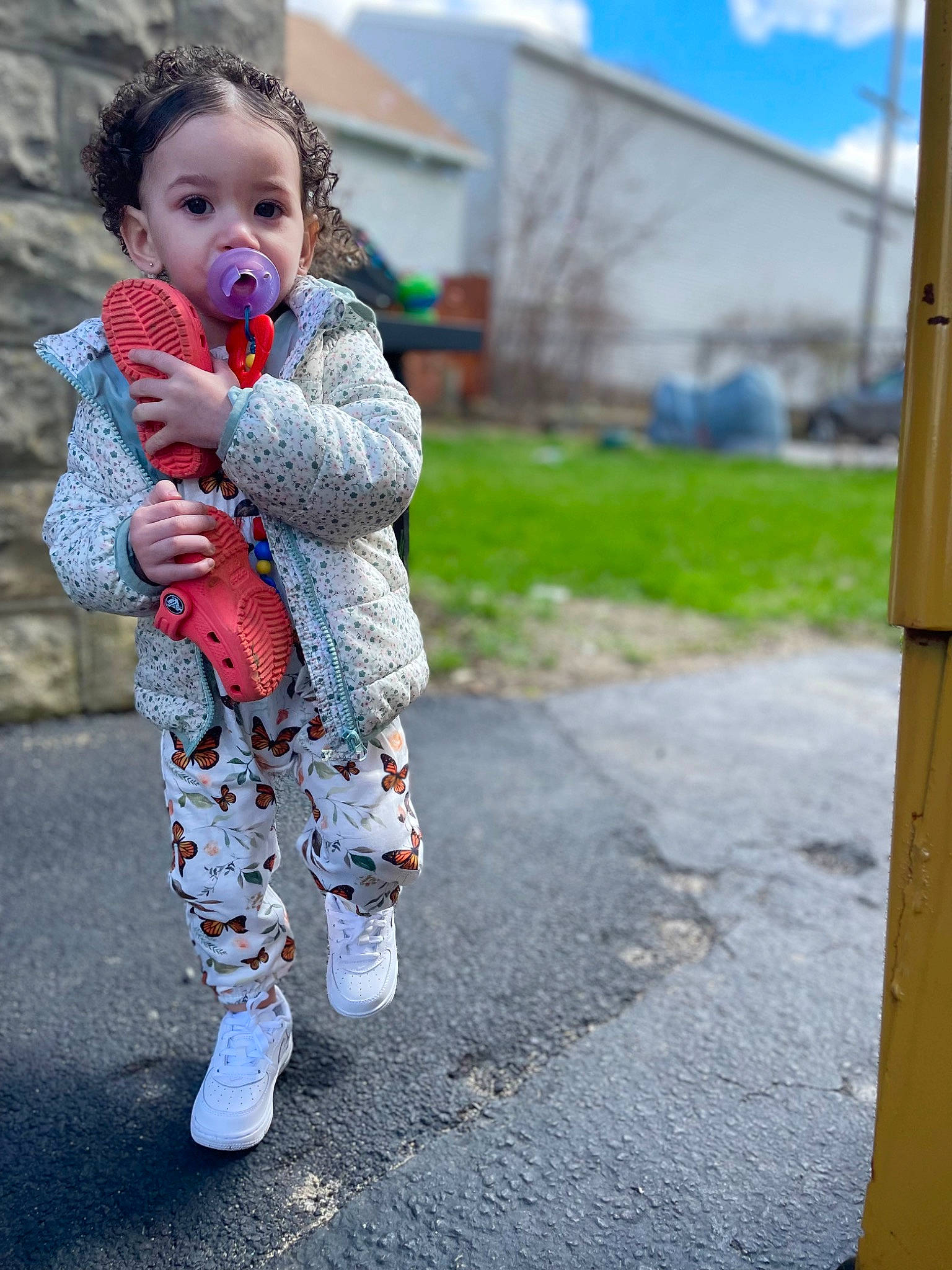 Treasure is registered to the contest to win money with this photo: asphalt, baby, baby_toddler_clothing, child, denim, electric_blue, freezing, fun, fur, grass, happy, jacket, leisure, pattern, people_in_nature, person, sky, sleeve, street_fashion, toddler