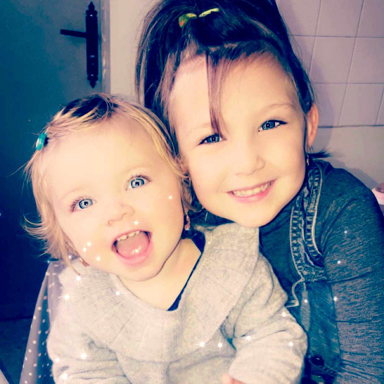 Louna Et Tiziana