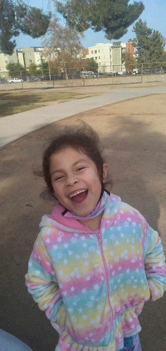 Lainee is registered to the contest to win money with this photo: asphalt, beauty, eye, fun, grass, happy, iris, joy, leisure, lip, mammal, mouth, person, photograph, recreation, skin, smile, summer, toddler, travel