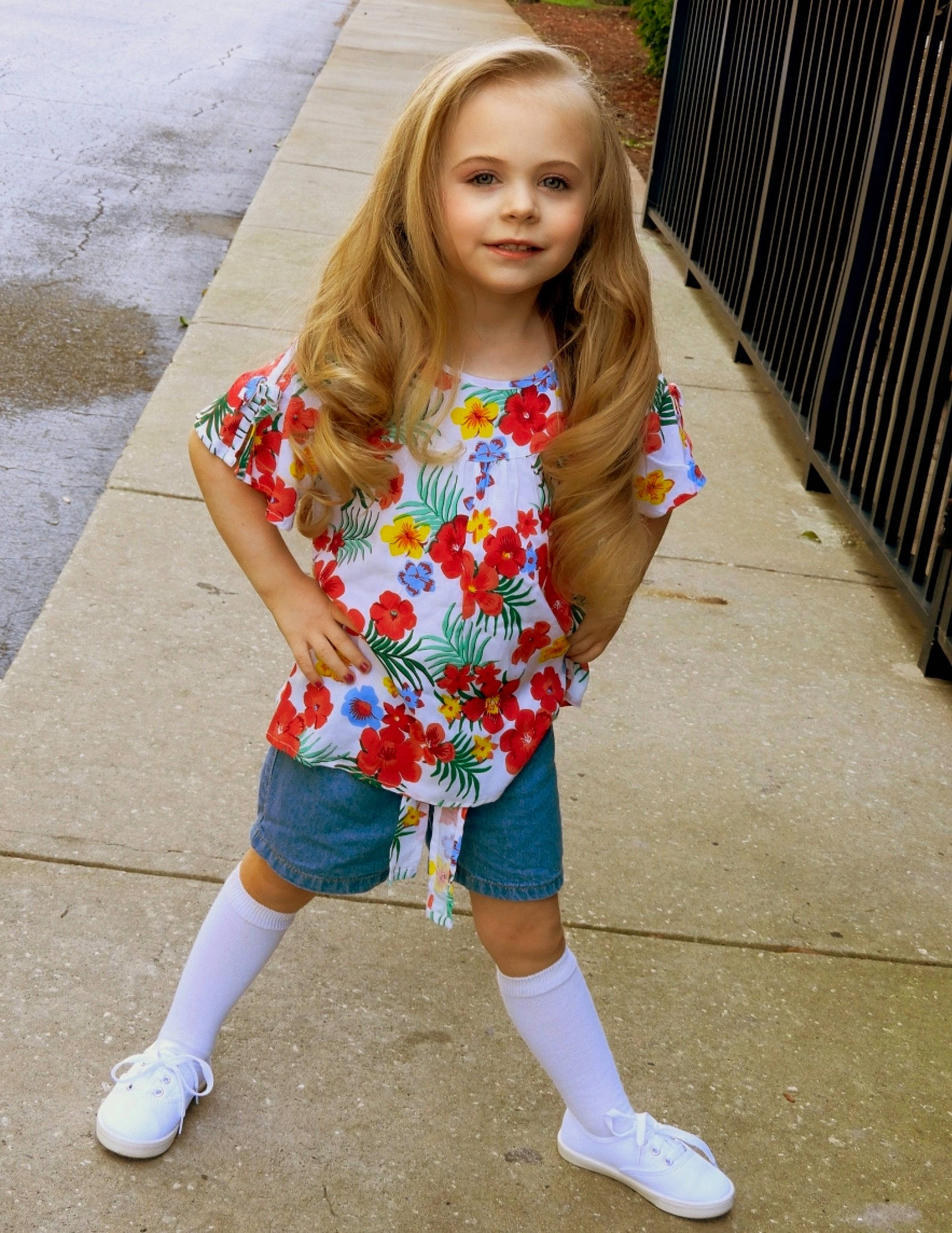 Airianna is registered to the contest to win money with this photo: beauty, blond, child, child_model, clothing, dress, flower, footwear, long_hair, pattern, person, play, shoe, sleeve, summer, t_shirt, toddler