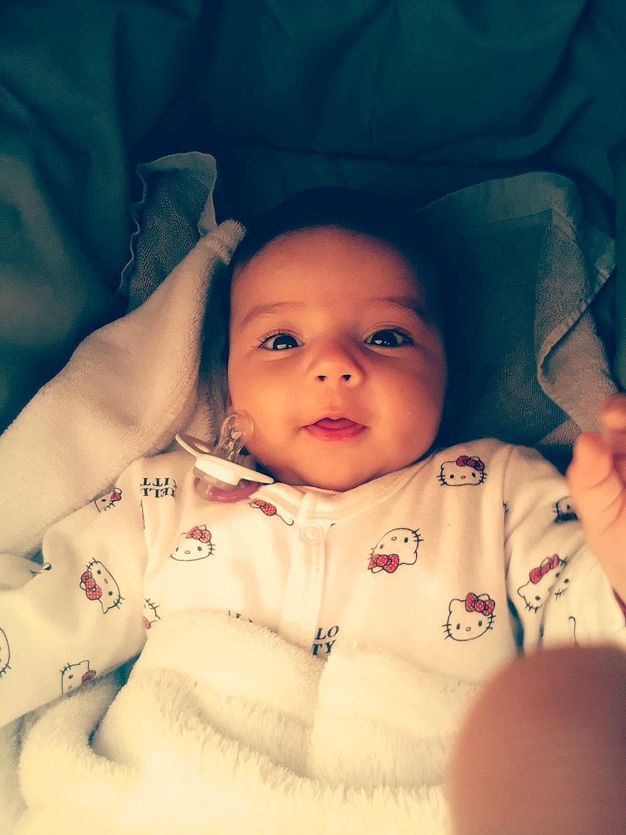 Dayana participe au concours pour gagner de l'argent avec cette photo : baby, beauty, cheek, child, chin, eye, eyebrow, face, forehead, head, human, iris, lip, mouth, nose, organ, person, skin, smile, snapshot