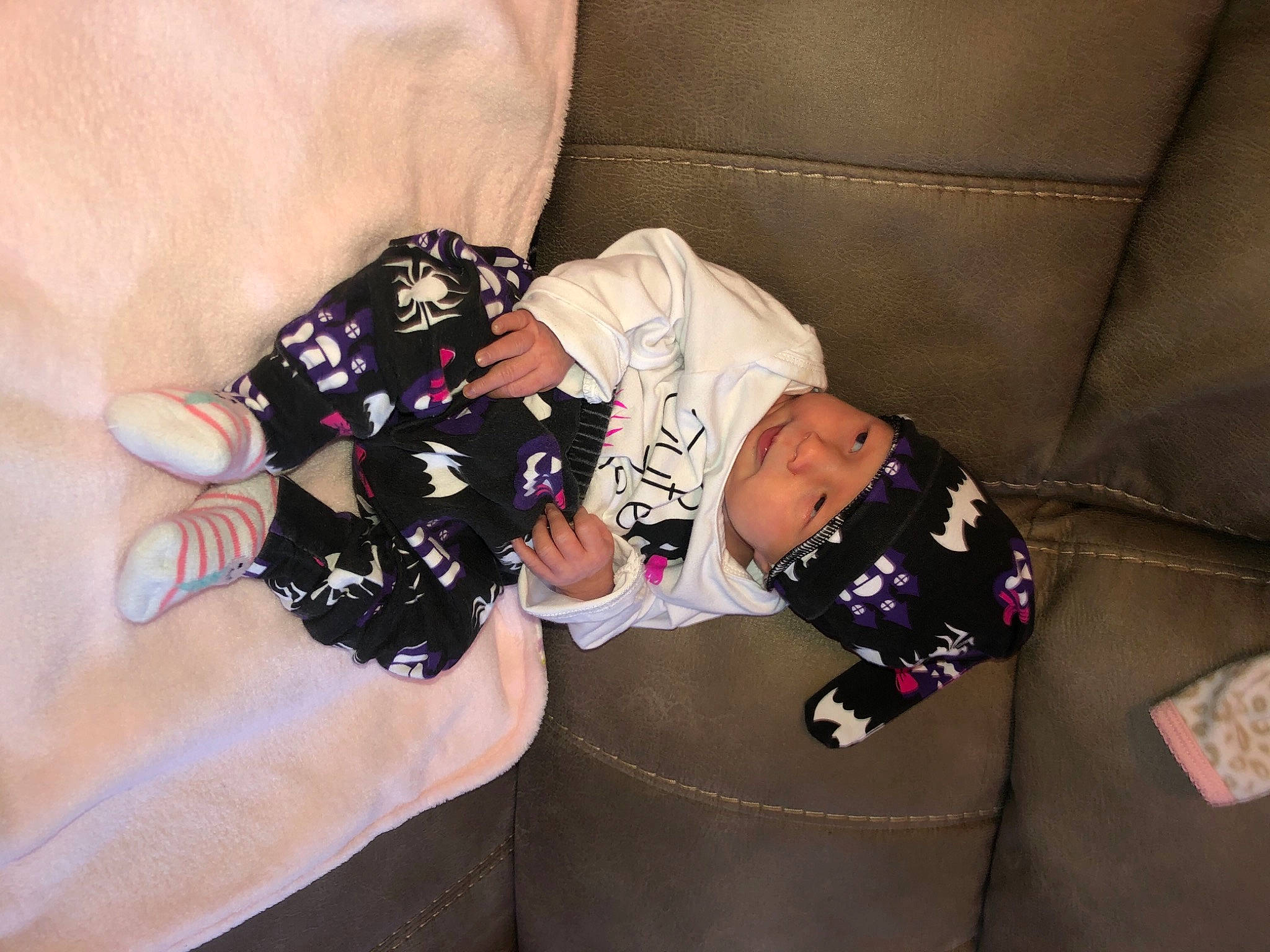 Brynley is registered to the contest to win money with this photo: baby, child, fashion_accessory, footwear, hand, headwear, joint, leg, person, pink, thigh, toddler