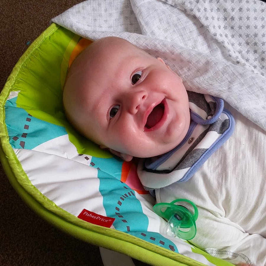 Teddie is registered to the contest to win money with this photo: