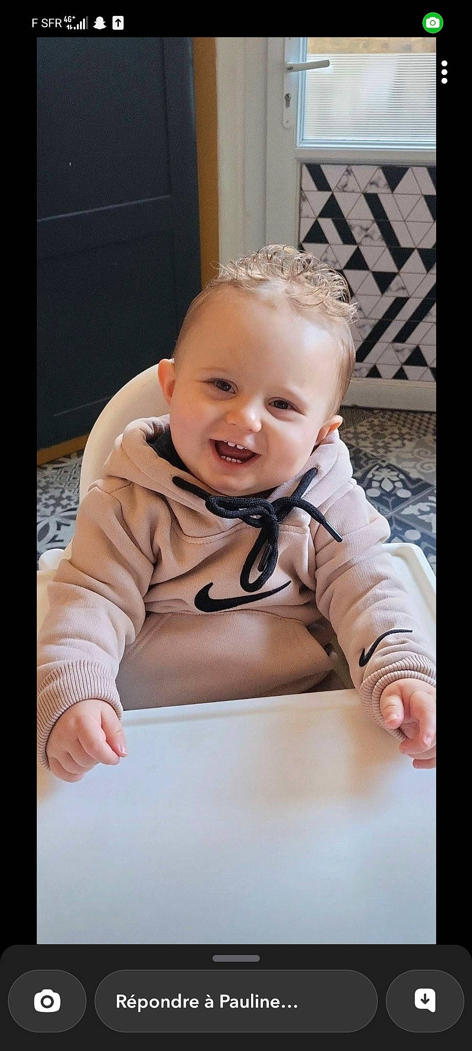 Owen participe au concours pour gagner de l'argent avec cette photo : baby, baby_toddler_clothing, cheek, chest, child, comfort, eye, eyebrow, fashion_accessory, flash_photography, flooring, hair, happy, human_body, jewellery, joy, person, sitting, sleeve, smile