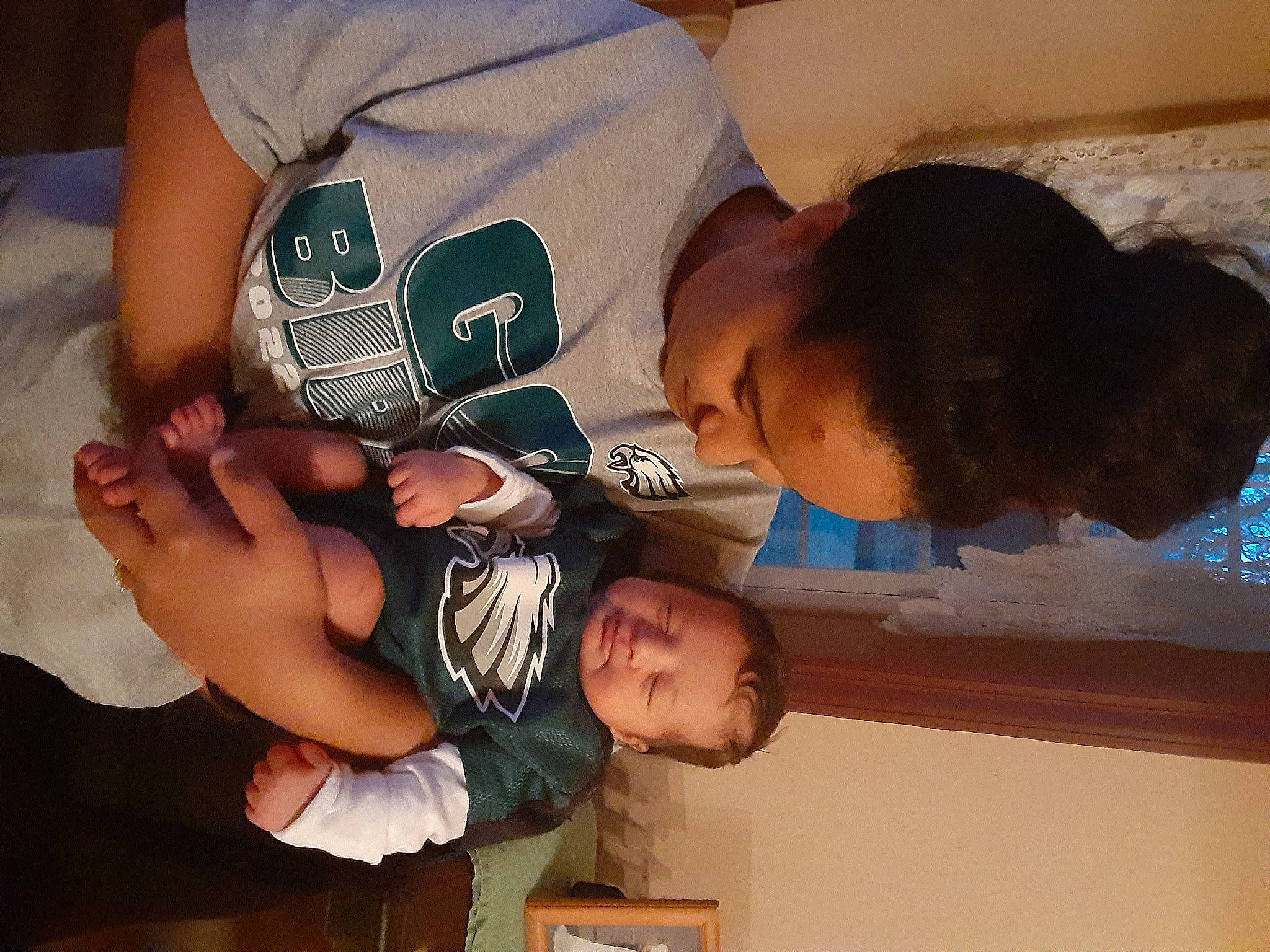 Amila is registered to the contest to win money with this photo: adaptation, baby, child, elbow, fun, gesture, happy, organ, person, room, sleeve, t_shirt, thumb, toddler, wrist