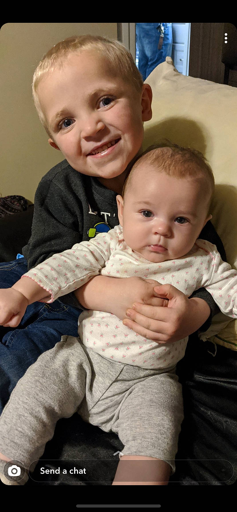 Mylah is registered to the contest to win money with this photo: arm, cheek, chin, comfort, eye, head, human_body, iris, joint, joy, leg, lip, mouth, muscle, neck, nose, organ, person, shoulder, skin