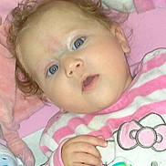 Lilou participe au concours pour gagner de l'argent avec cette photo :
