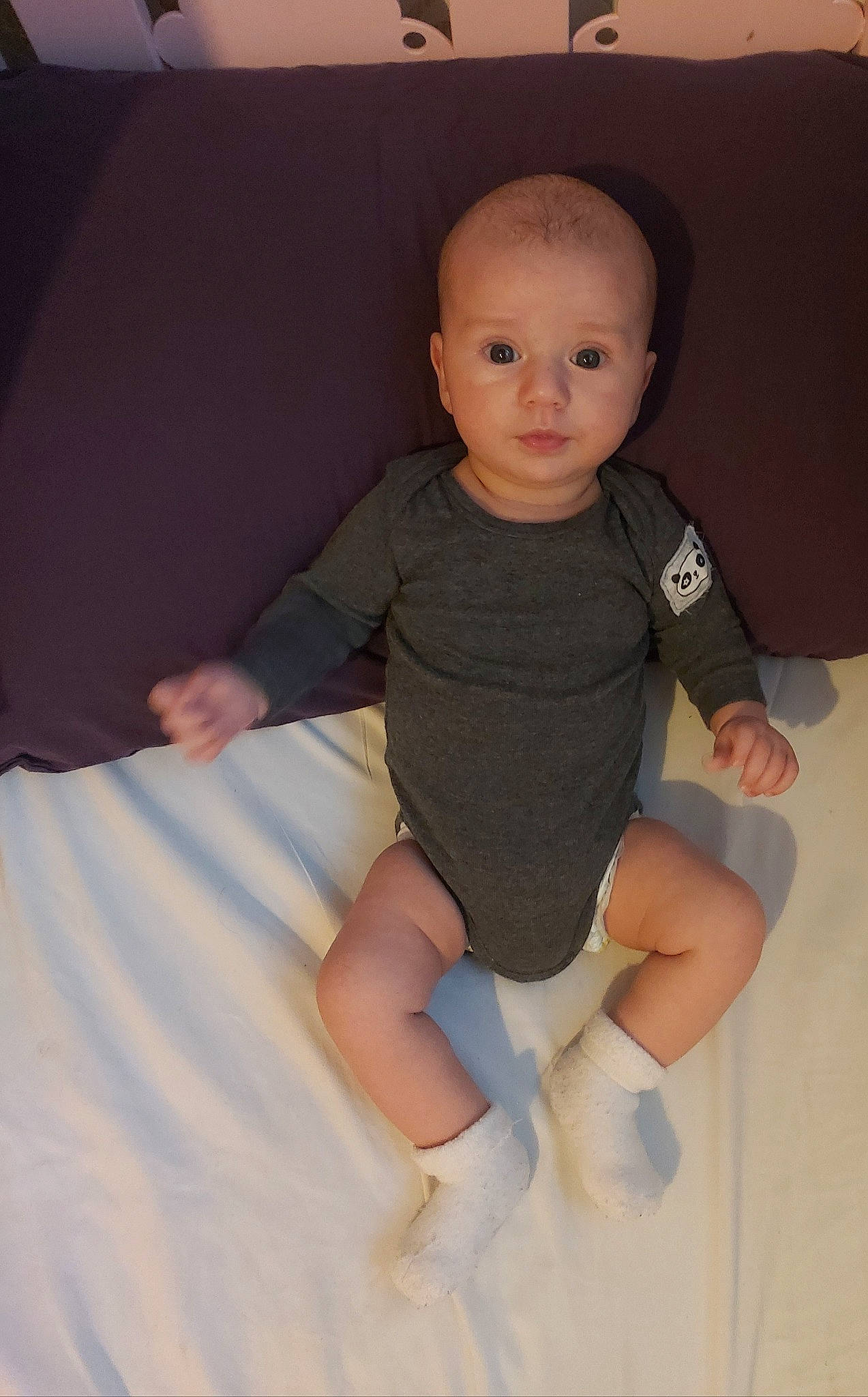 Damian participe au concours pour gagner de l'argent avec cette photo : arm, baby, baby_products, baby_toddler_clothing, cheek, child, eye, face, fun, head, joint, leg, person, product, sitting, skin, smile, standing, t_shirt, toddler